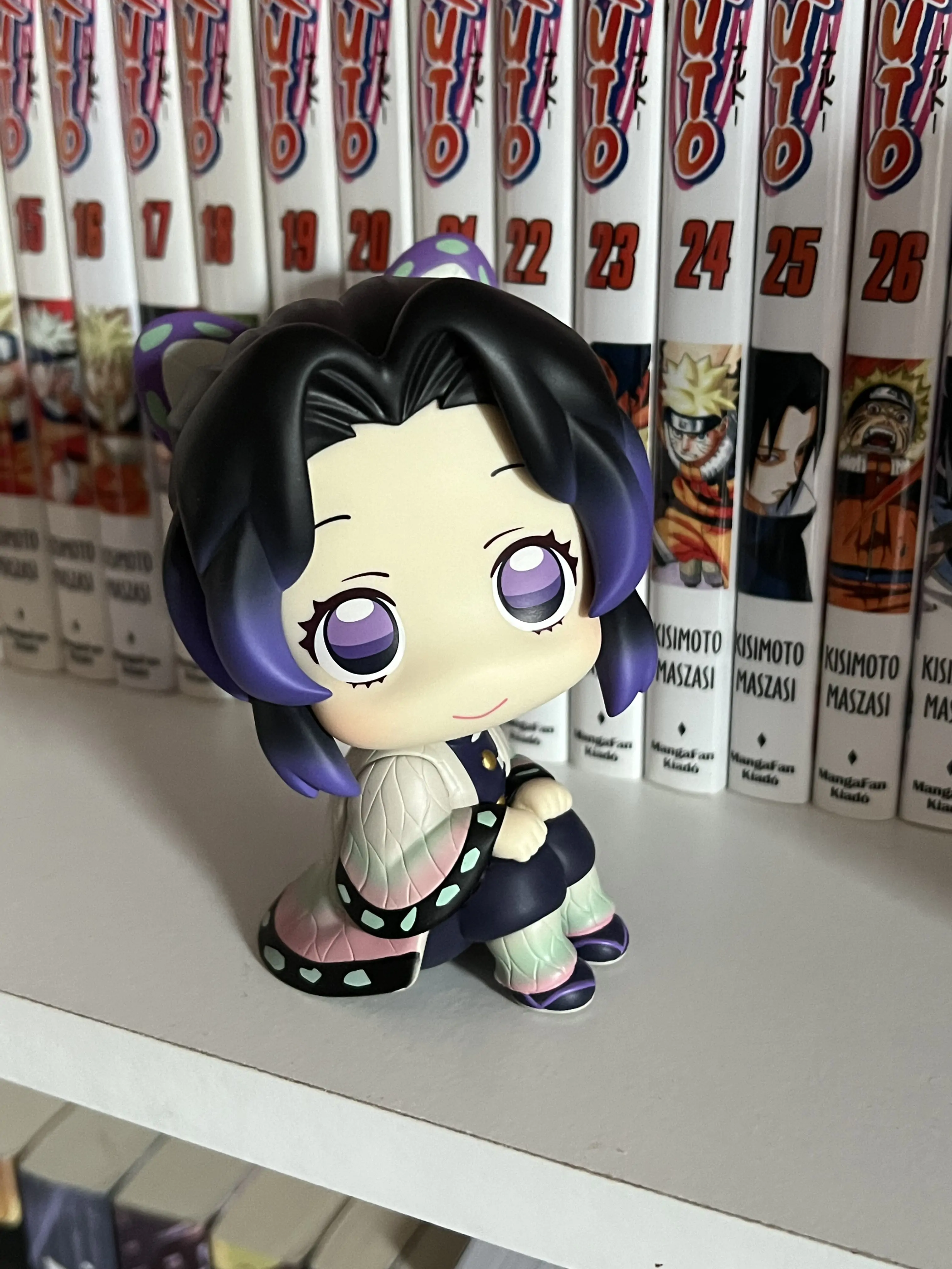 Demon Slayer Kimetsu no Yaiba Look Up PVC Kip Shinobu Kocho 11 cm fotografija proizvoda