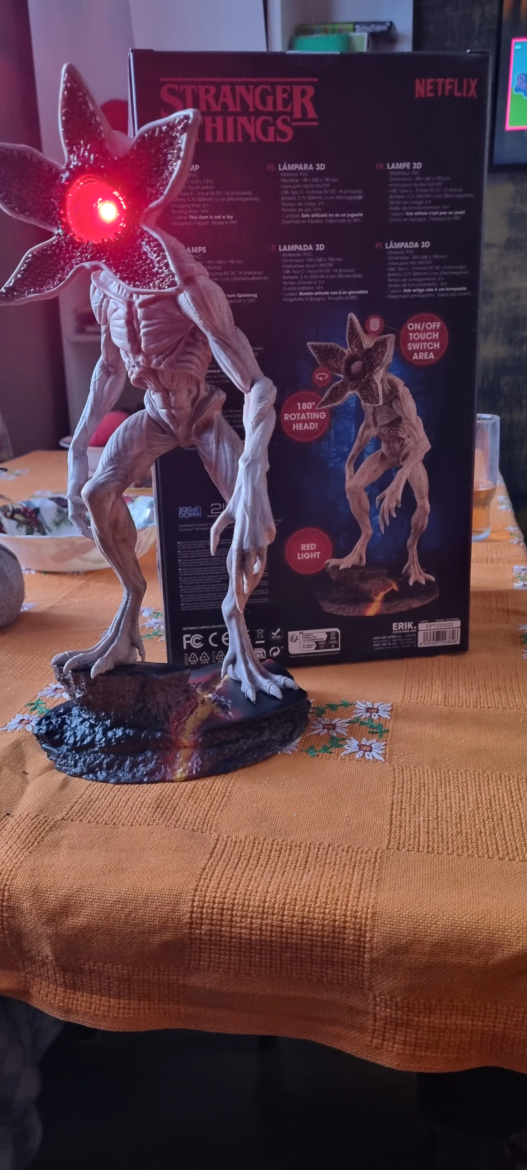 Stranger Things Demogorgon lampa fotografija proizvoda