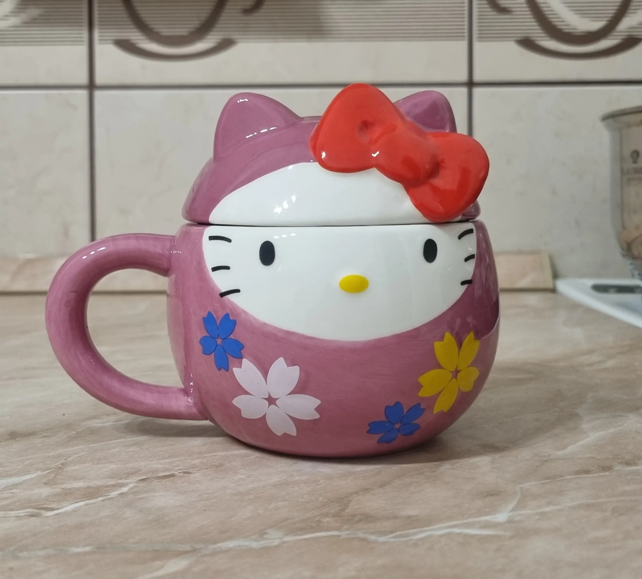 Sanrio 3D šalica Hello Kitty Kitty Daruma fotografija proizvoda