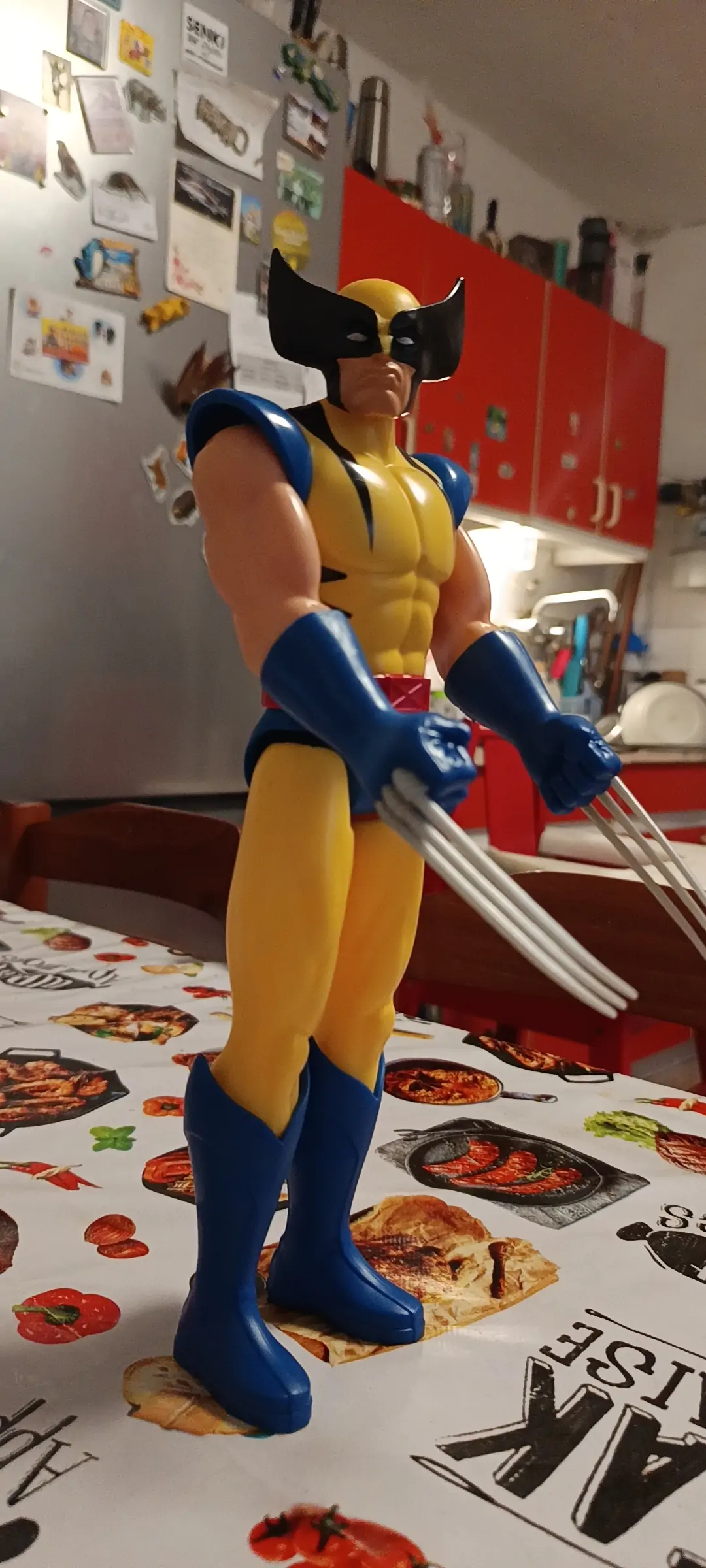 Marvel X-Men Titan Hero Series figurica Wolverine 28cm fotografija proizvoda