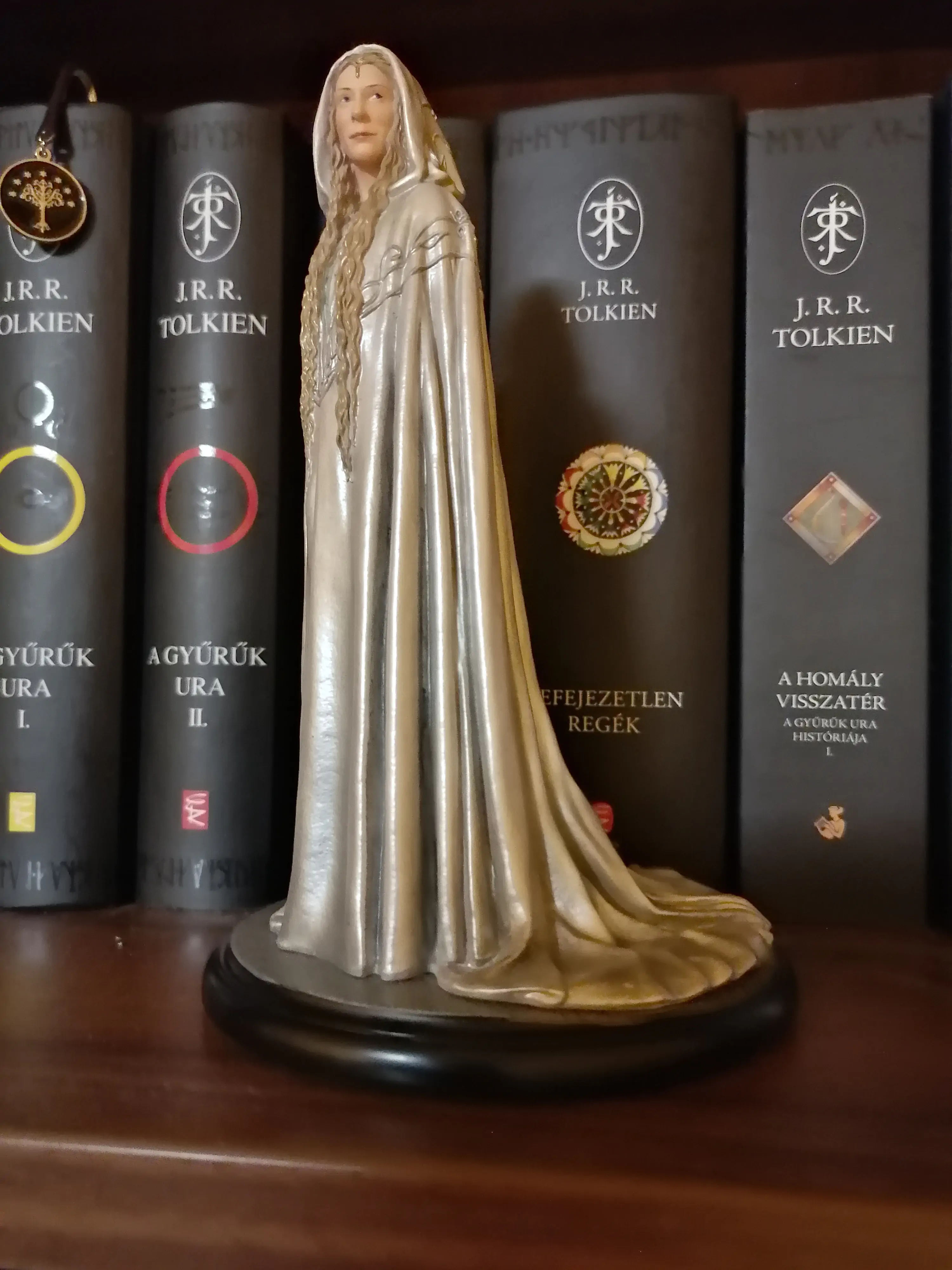 Lord of the Rings Mini Kip Galadriel 17 cm fotografija proizvoda