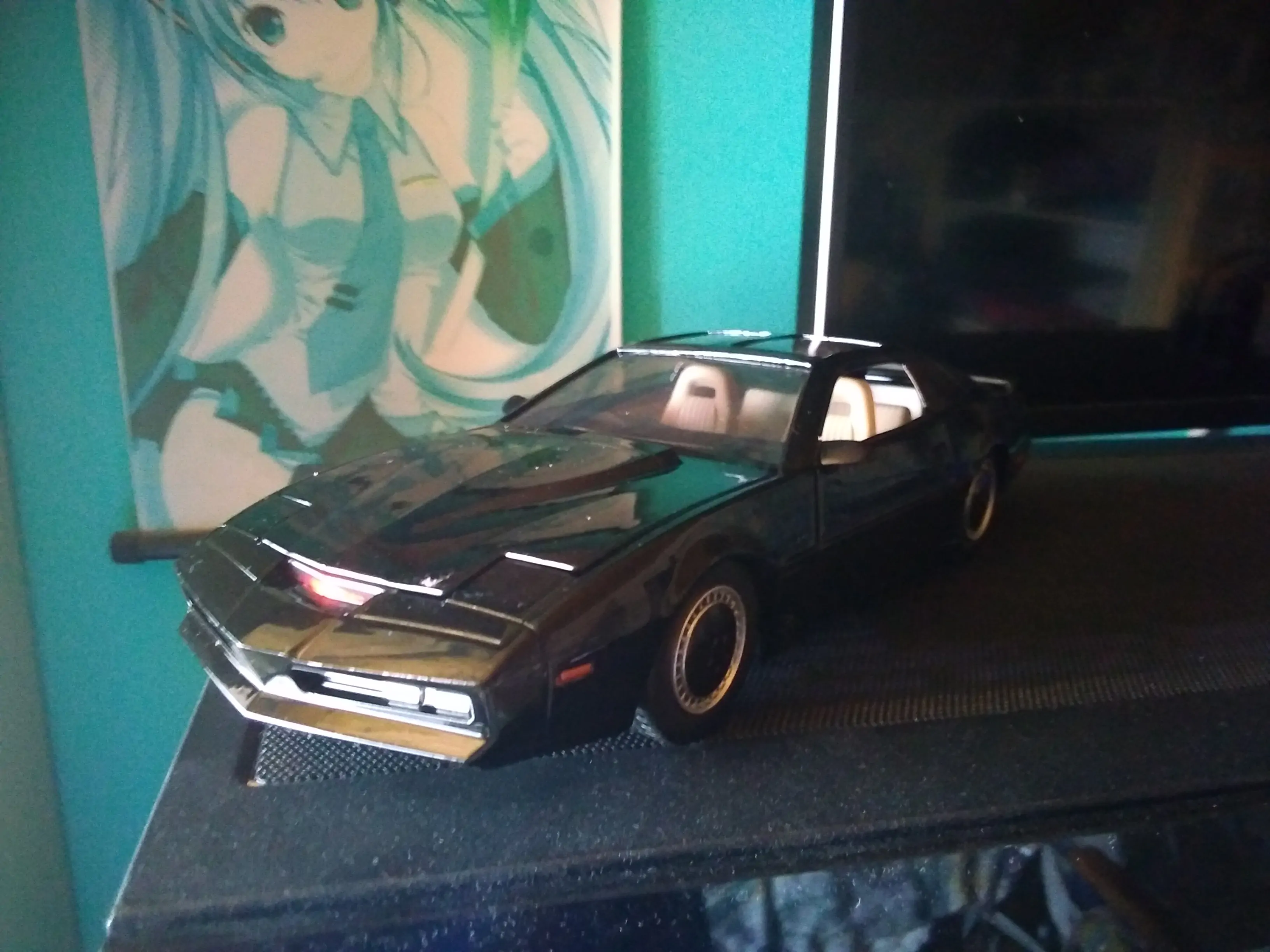 Knight Rider Diecast Model 1/24 1982 Ponitac Trans AM Isprobaj Me Kitt fotografija proizvoda