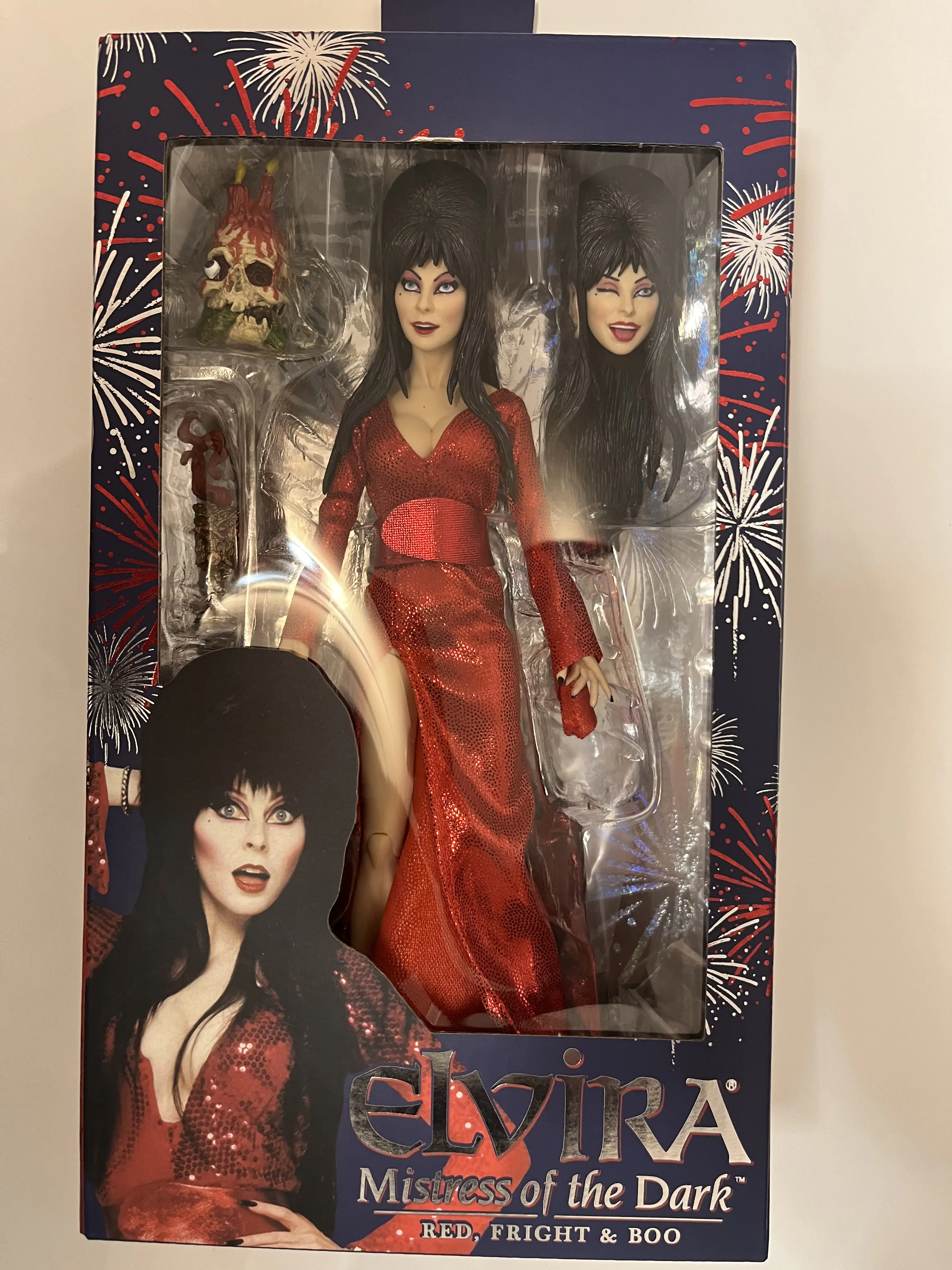 Elvira, Mistress of the Dark Clothed akcijska figura Red, Fright, and Boo 20 cm fotografija proizvoda