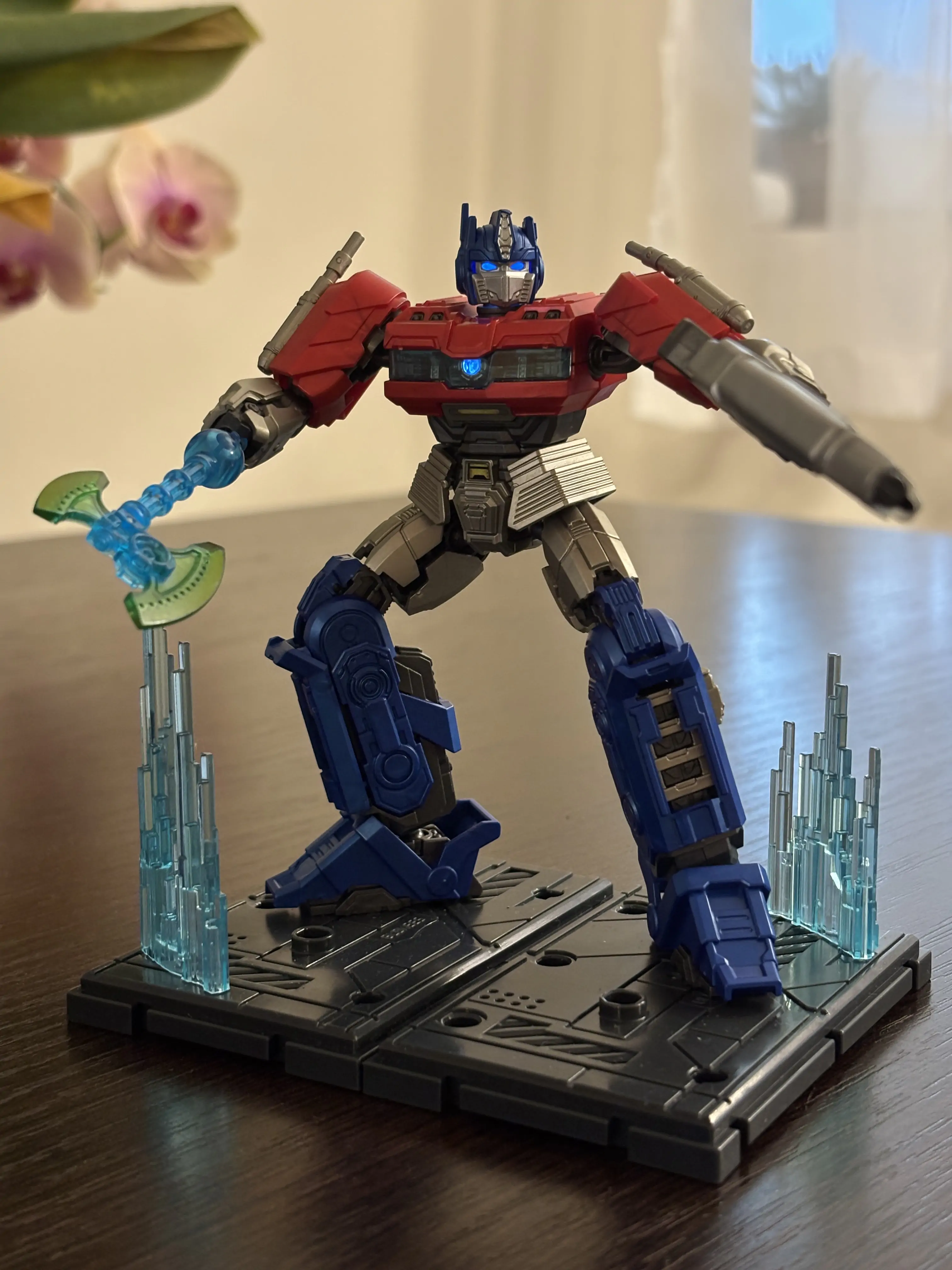 Transformers Blokees Plastični Model Kit Klasična Klasa 11 Optimus Prime fotografija proizvoda