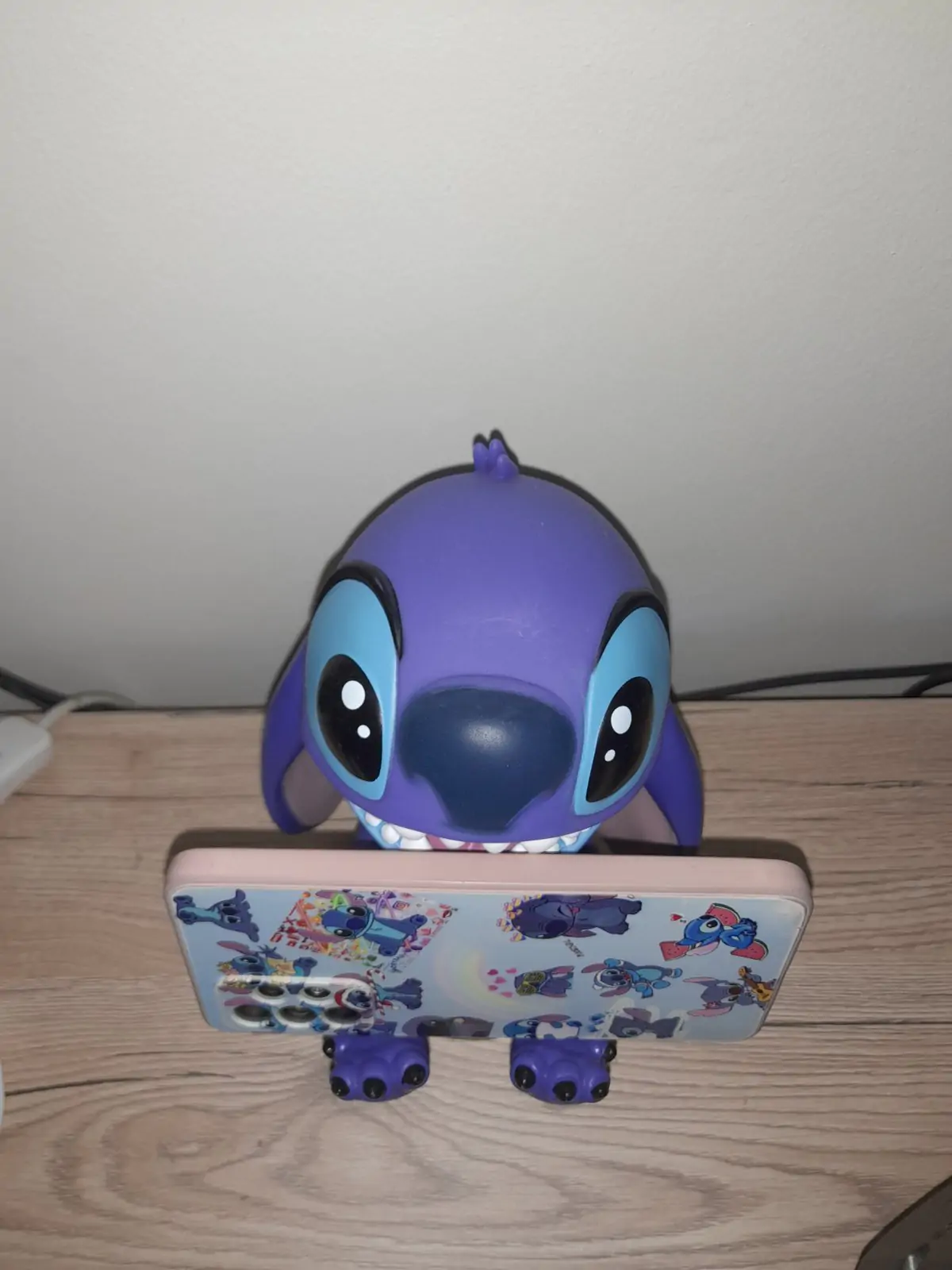 Lilo & Stitch Cable Guys stalak za punjenje Smiley Stitch 21 cm fotografija proizvoda