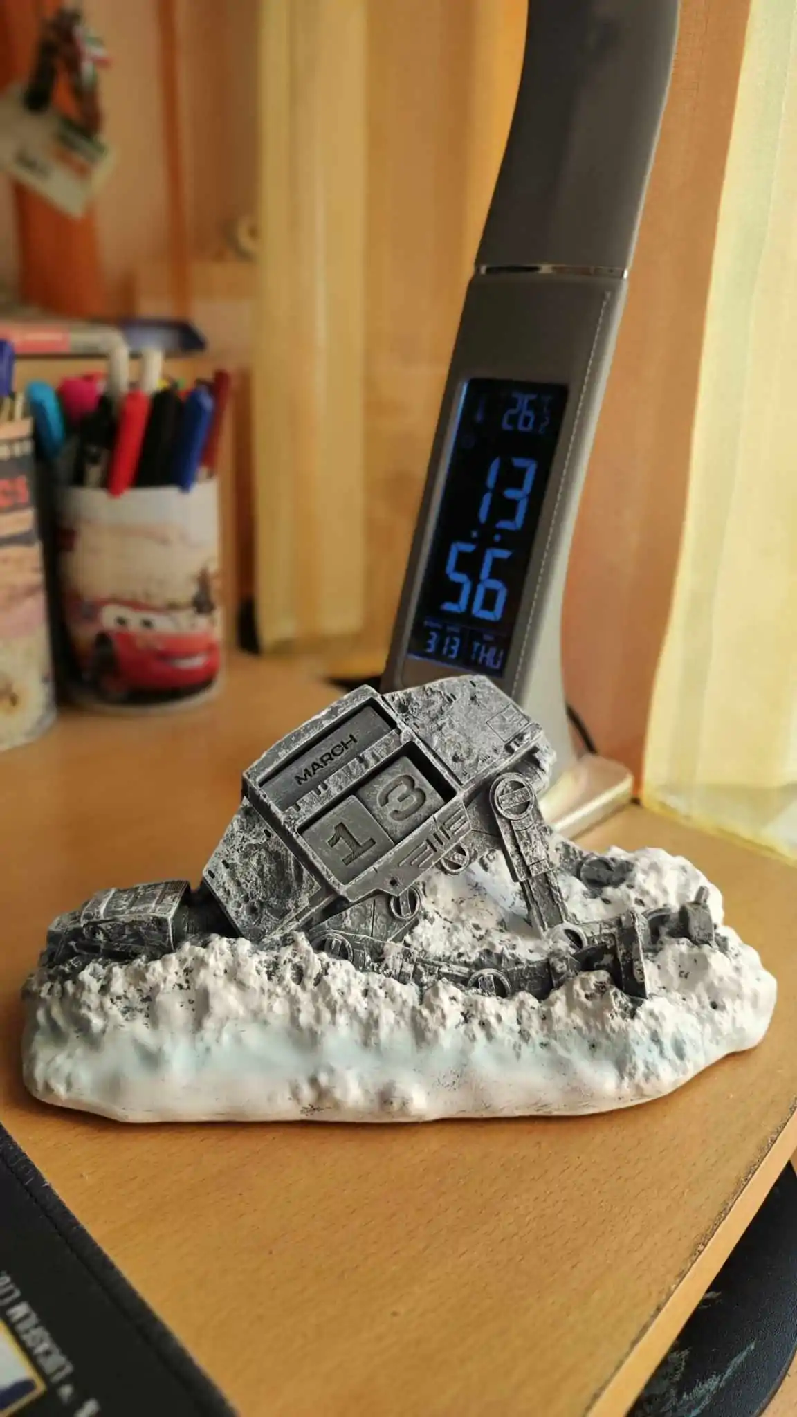 Star Wars AT-AT Shot Down 3D vječni kalendar fotografija proizvoda