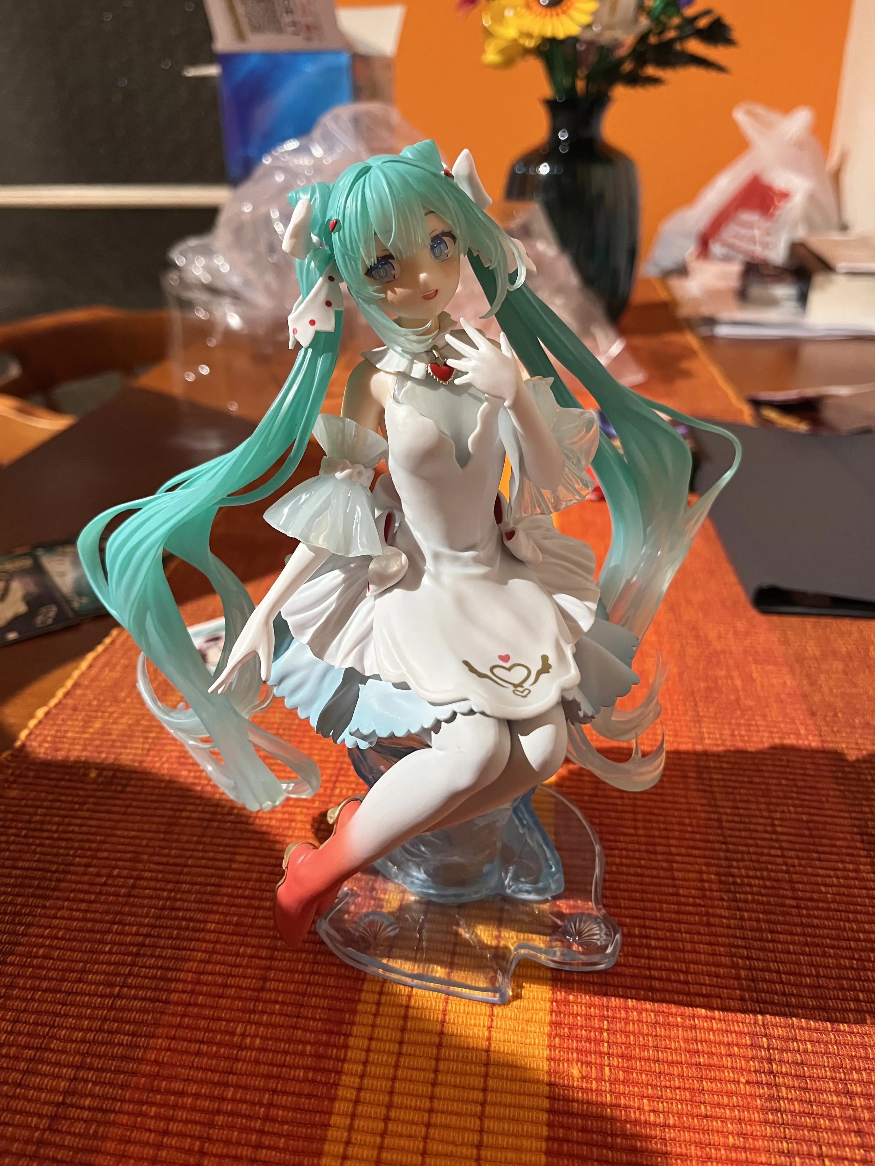 Hatsune Miku Clione Crearluxe figura 18cm fotografija proizvoda