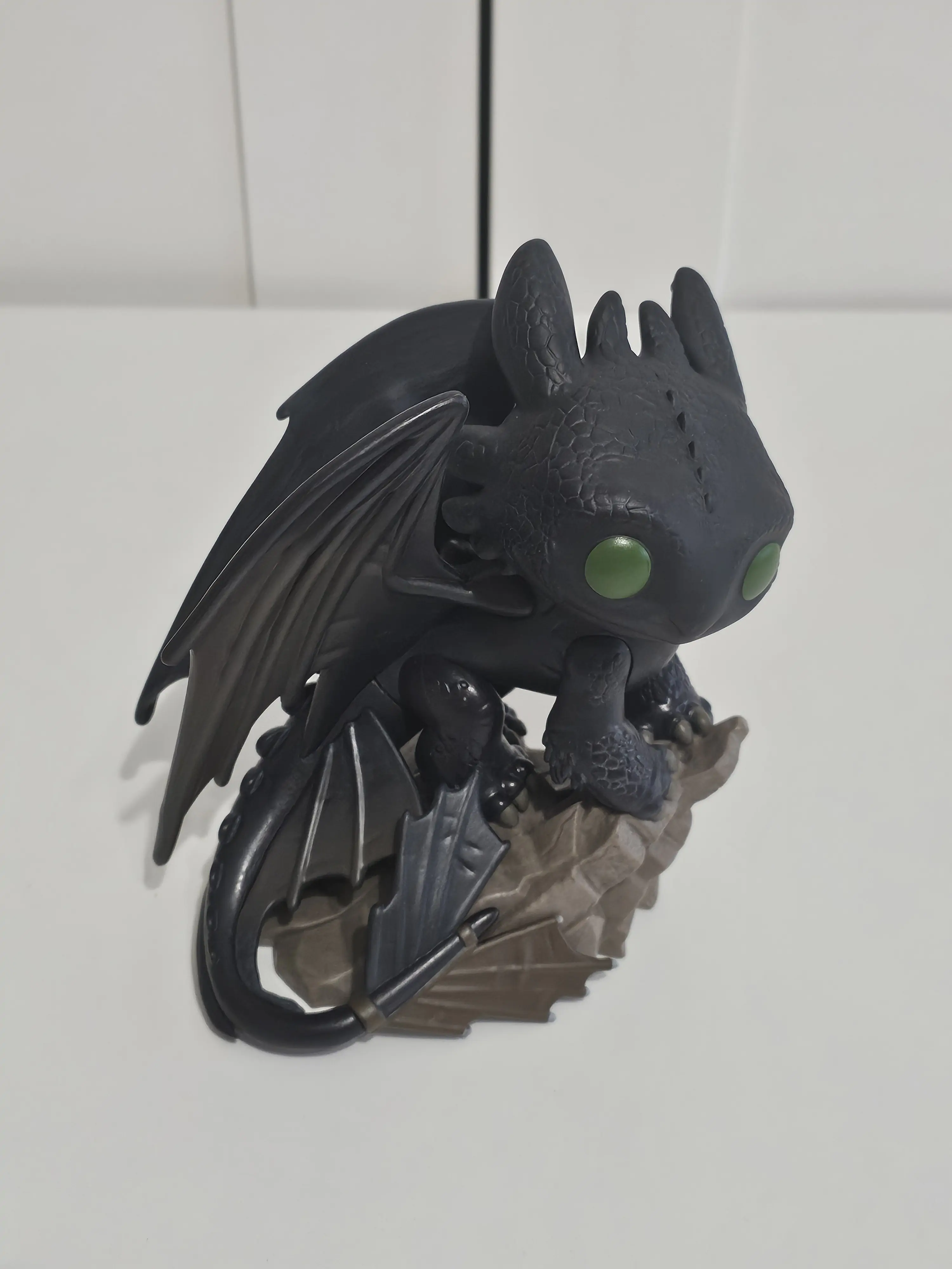 How to Train Your Dragon LAM Funko POP! Deluxe Vinilna Figura Toothless 16 cm fotografija proizvoda