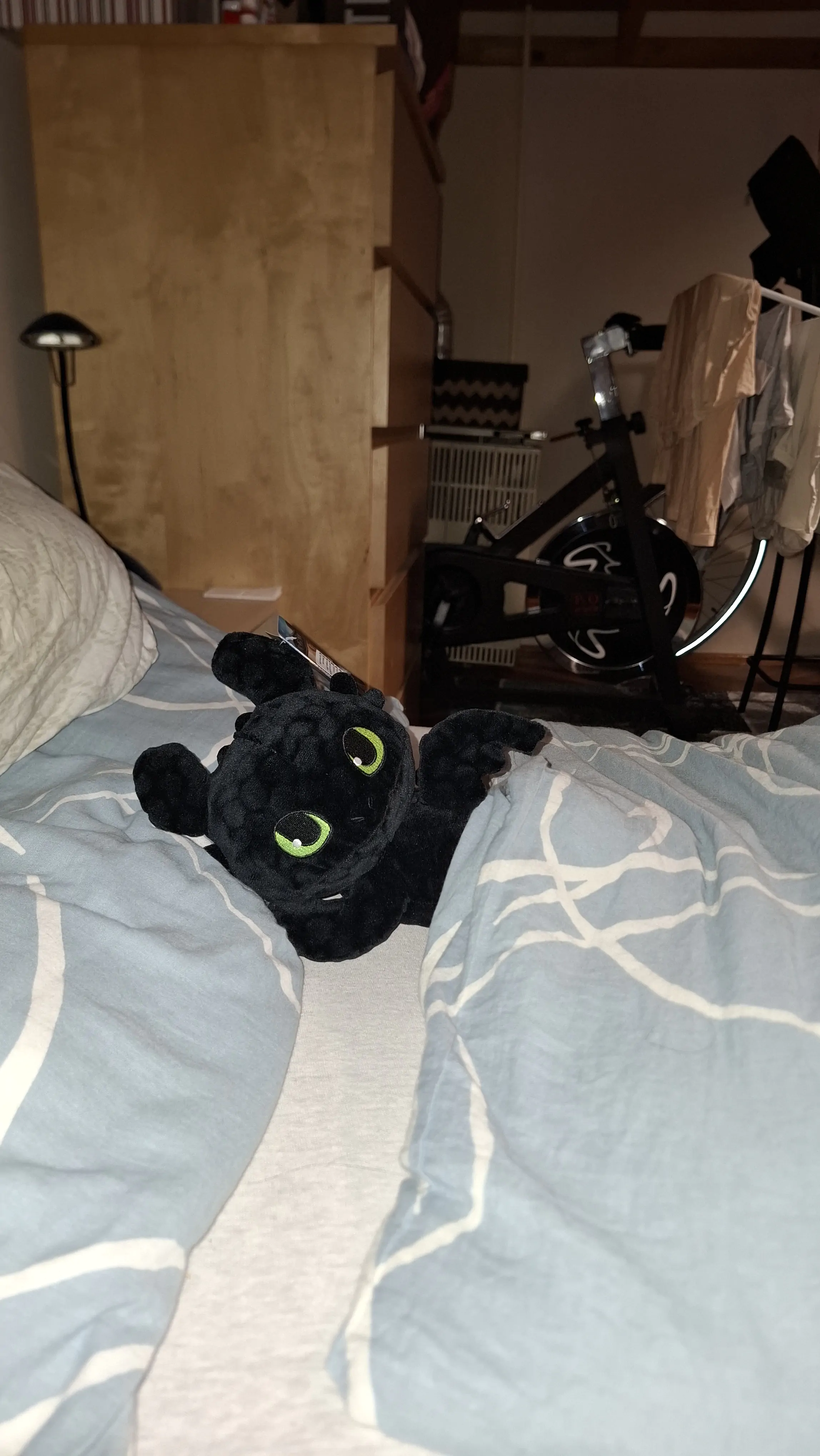 How to Train Your Dragon plišana figura Toothless ležeća verzija 30 cm fotografija proizvoda