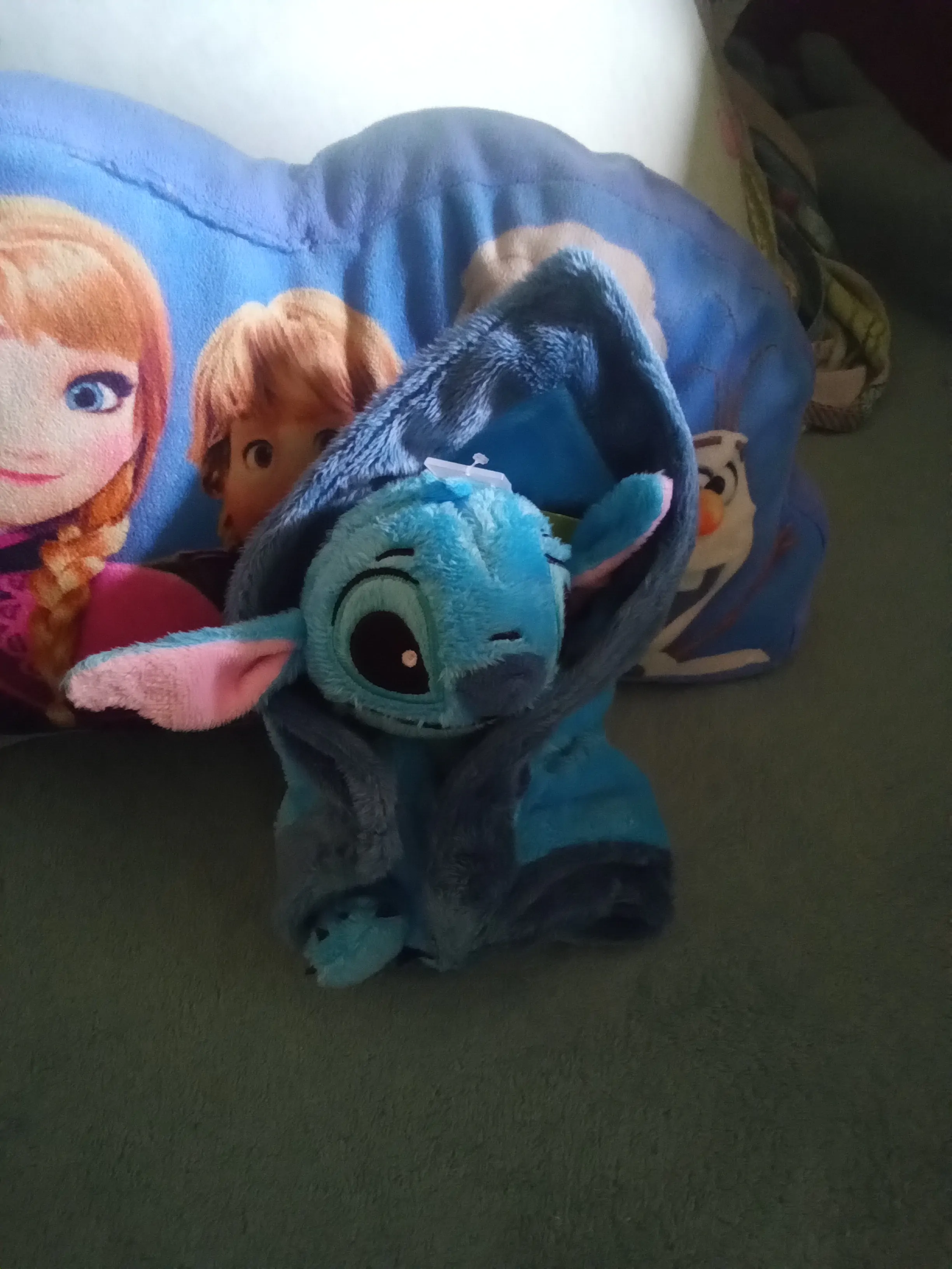 Stitch plišana igračka i tješilica 13 cm fotografija proizvoda
