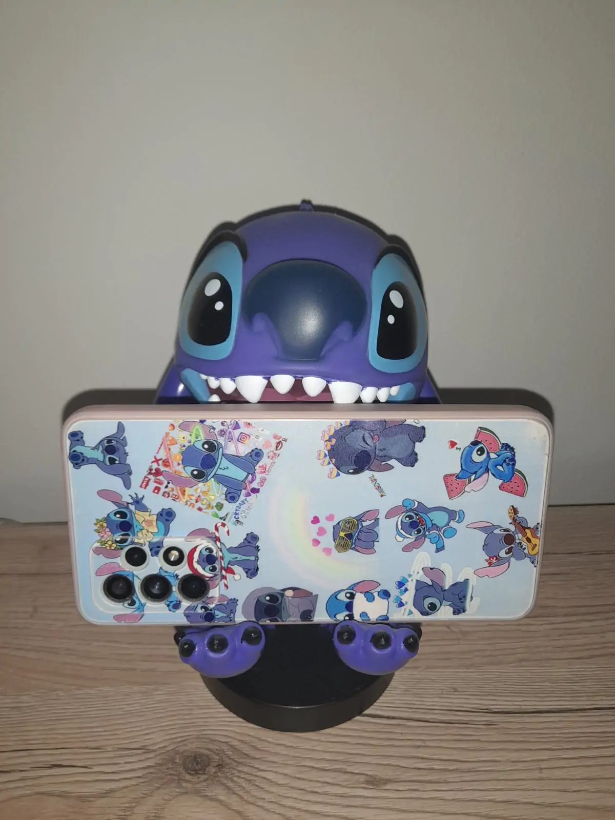 Lilo & Stitch Cable Guys stalak za punjenje Smiley Stitch 21 cm fotografija proizvoda