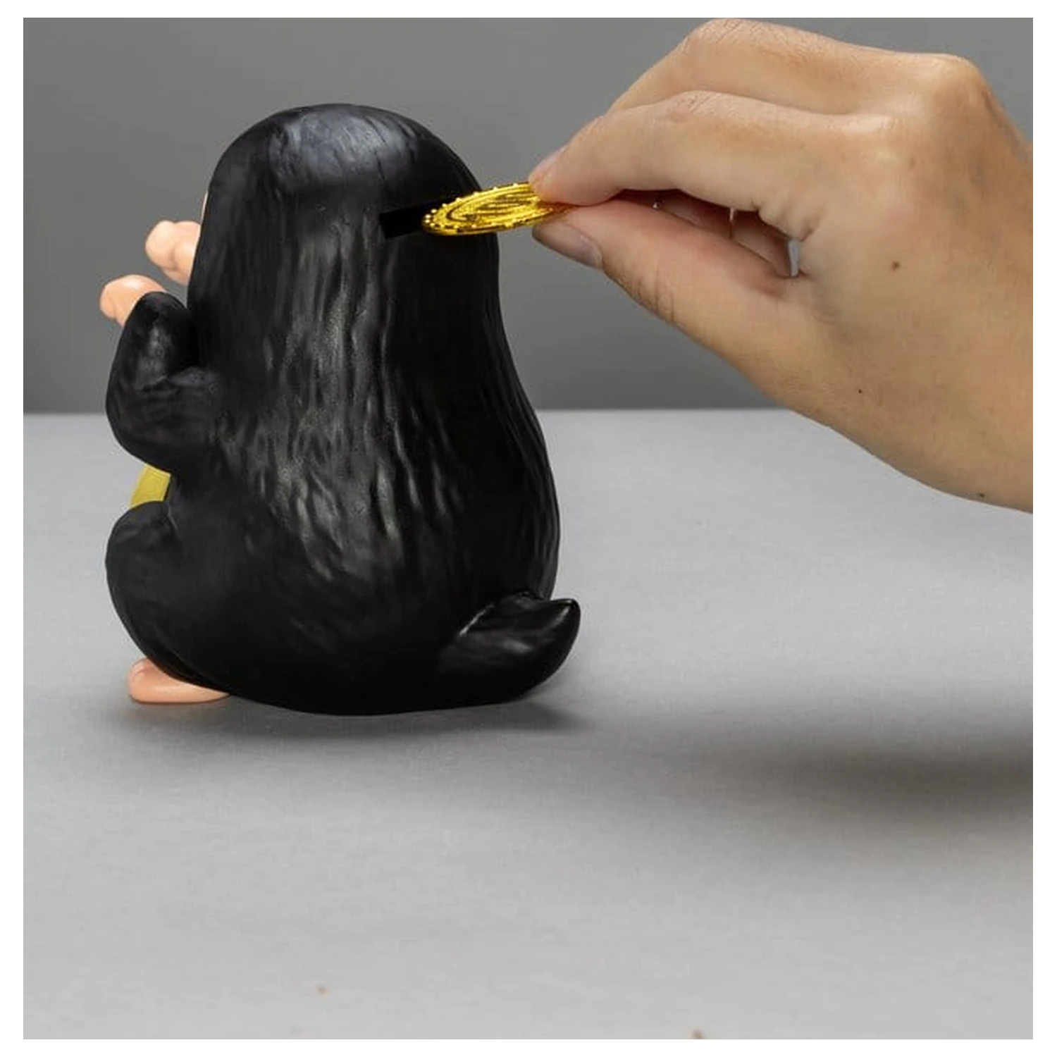Fantastic Beasts Palm Size Series Vinyl Kasica Niffler 11 cm fotografija proizvoda