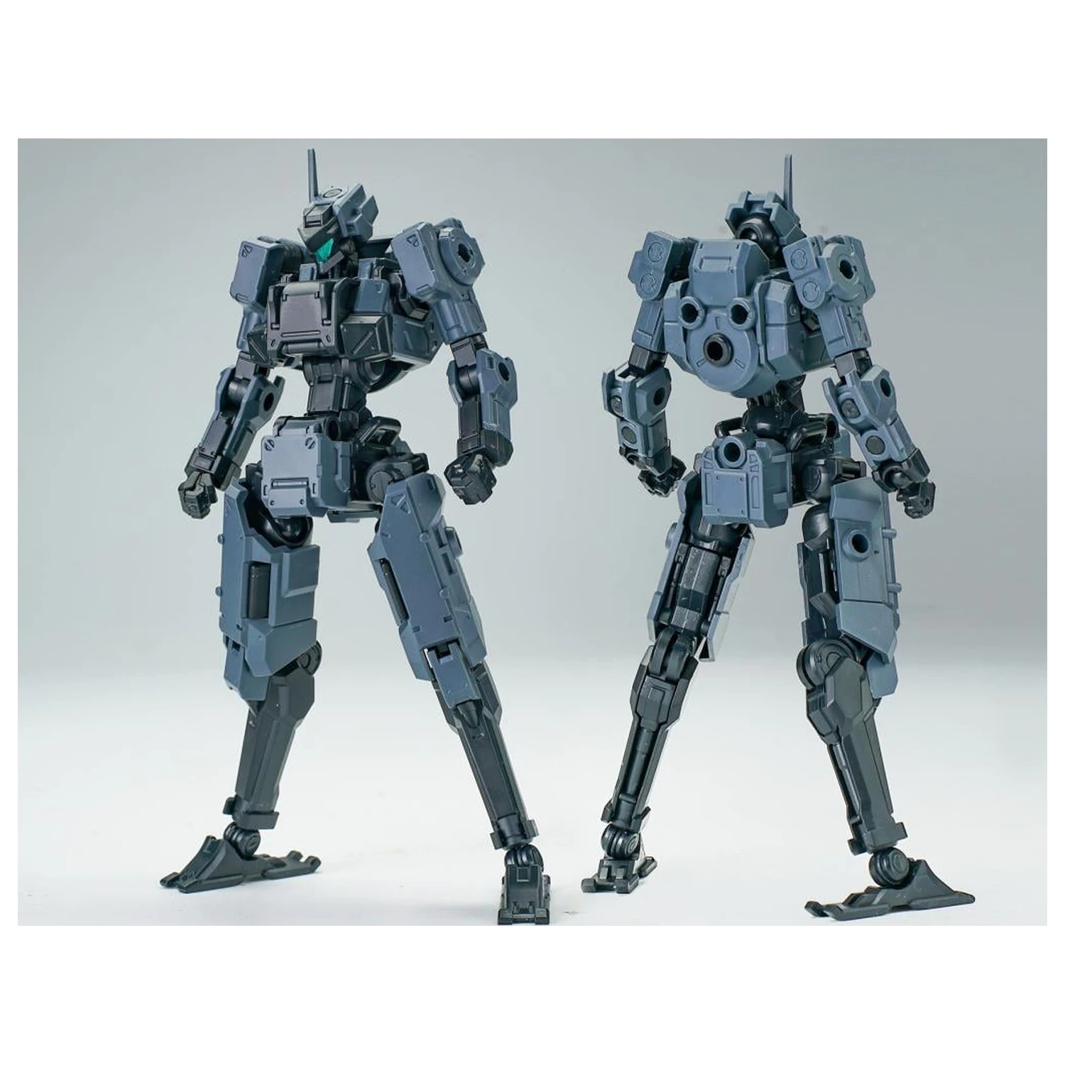 3 Min Project Fenrir (Grey) Plastični model 1/18 11,2 cm fotografija proizvoda