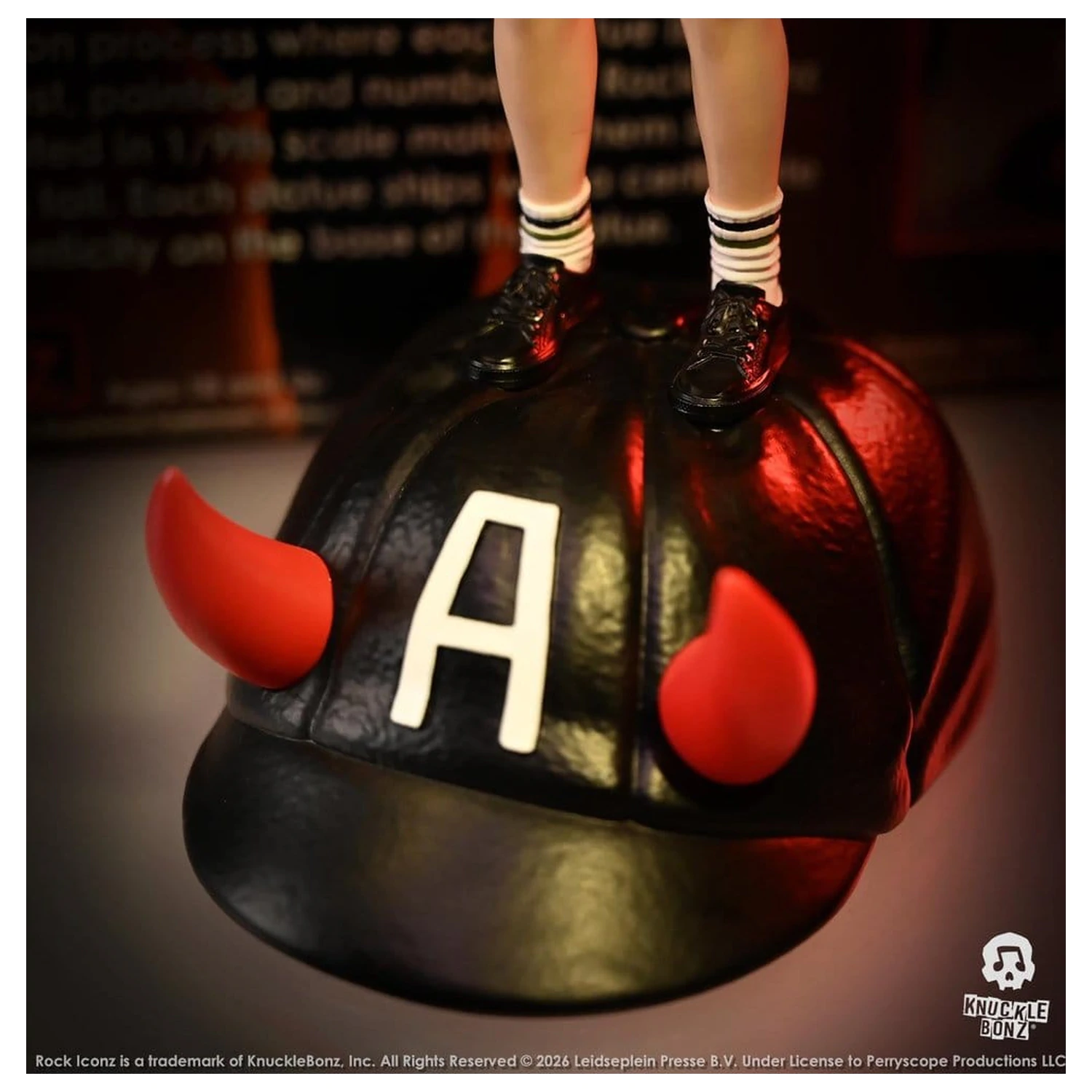 AC/DC Rock Iconz figura Angus Young IV 23 cm fotografija proizvoda