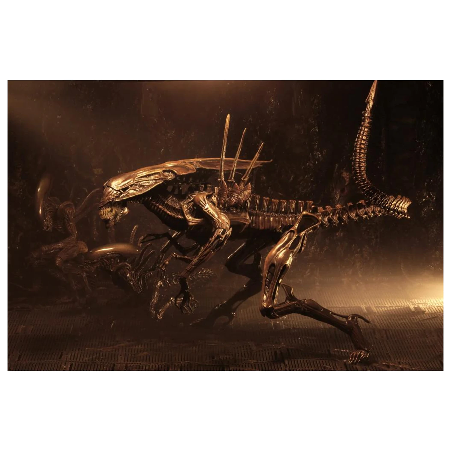 Alien Resurrection Alien Queen figura Ultra Deluxe 37 cm fotografija proizvoda