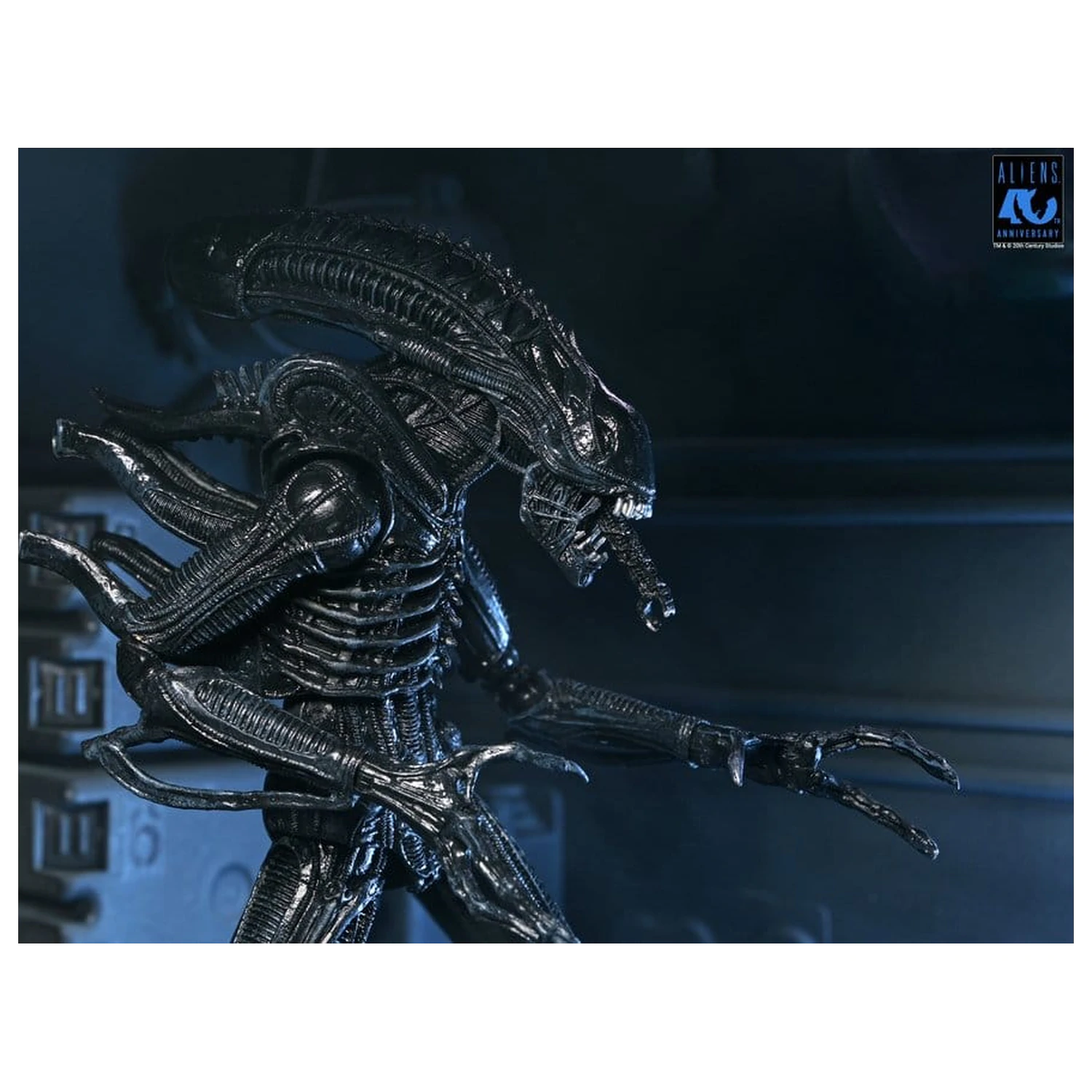 Aliens Ultimate Akcijska figura Warrior (1986) Xenomorph Black (40th Anniversary) 23 cm fotografija proizvoda