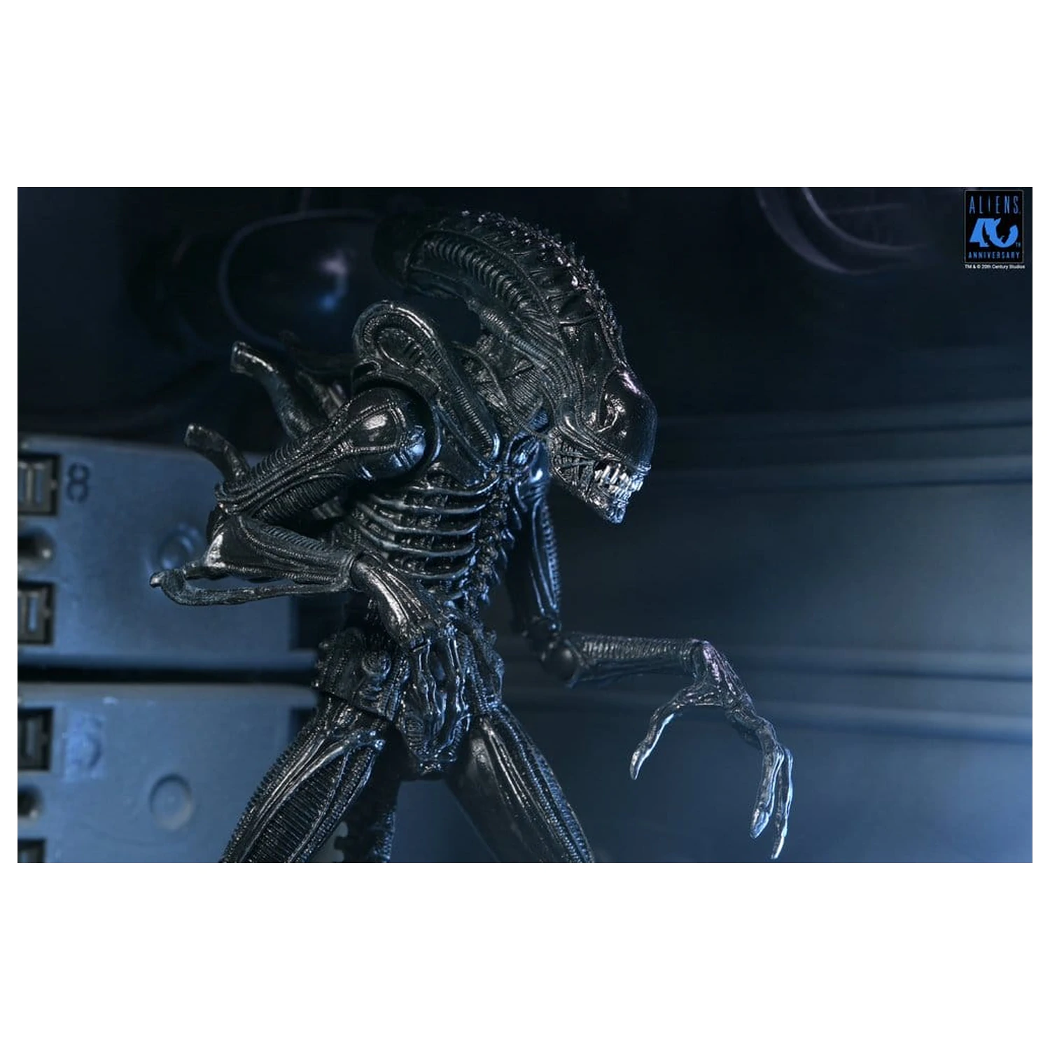 Aliens Ultimate Akcijska figura Warrior (1986) Xenomorph Black (40th Anniversary) 23 cm fotografija proizvoda
