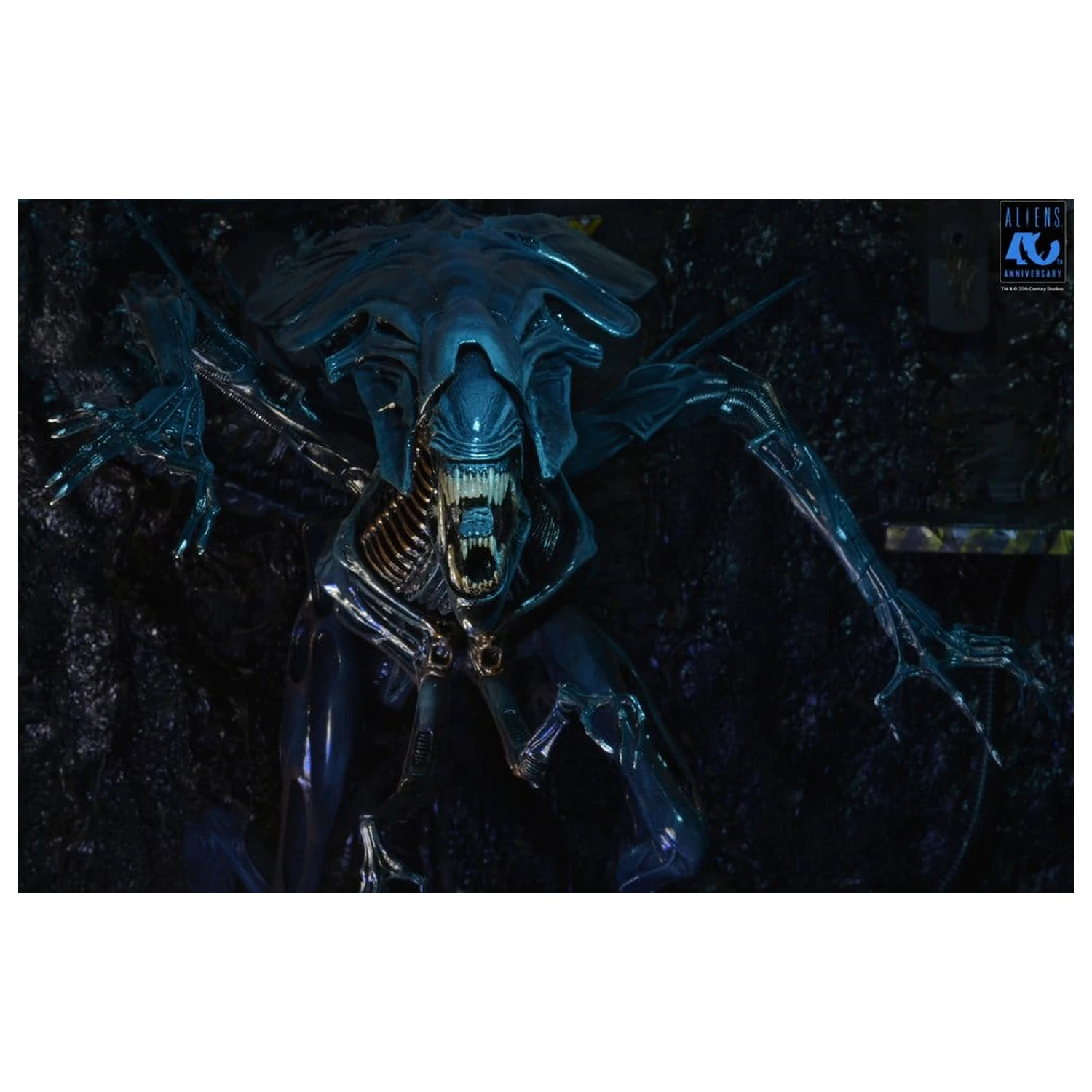 Aliens Ultra Deluxe akcijska figura Alien Queen (40th Anniversary) 38 cm fotografija proizvoda