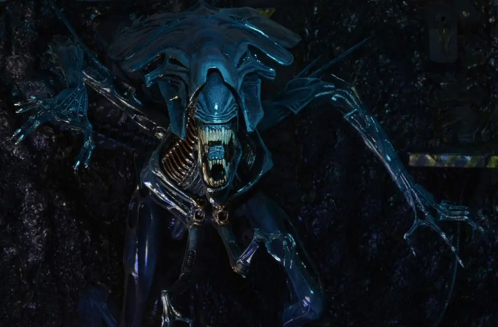 Aliens Ultra Deluxe Akcijska figura Alien Queen 38 cm fotografija proizvoda