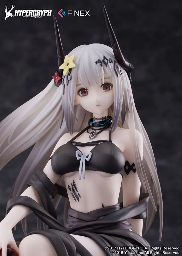 Arknights PVC Kip 1/7 Mudrock Silent Night DN06 Ver. 19 cm fotografija proizvoda