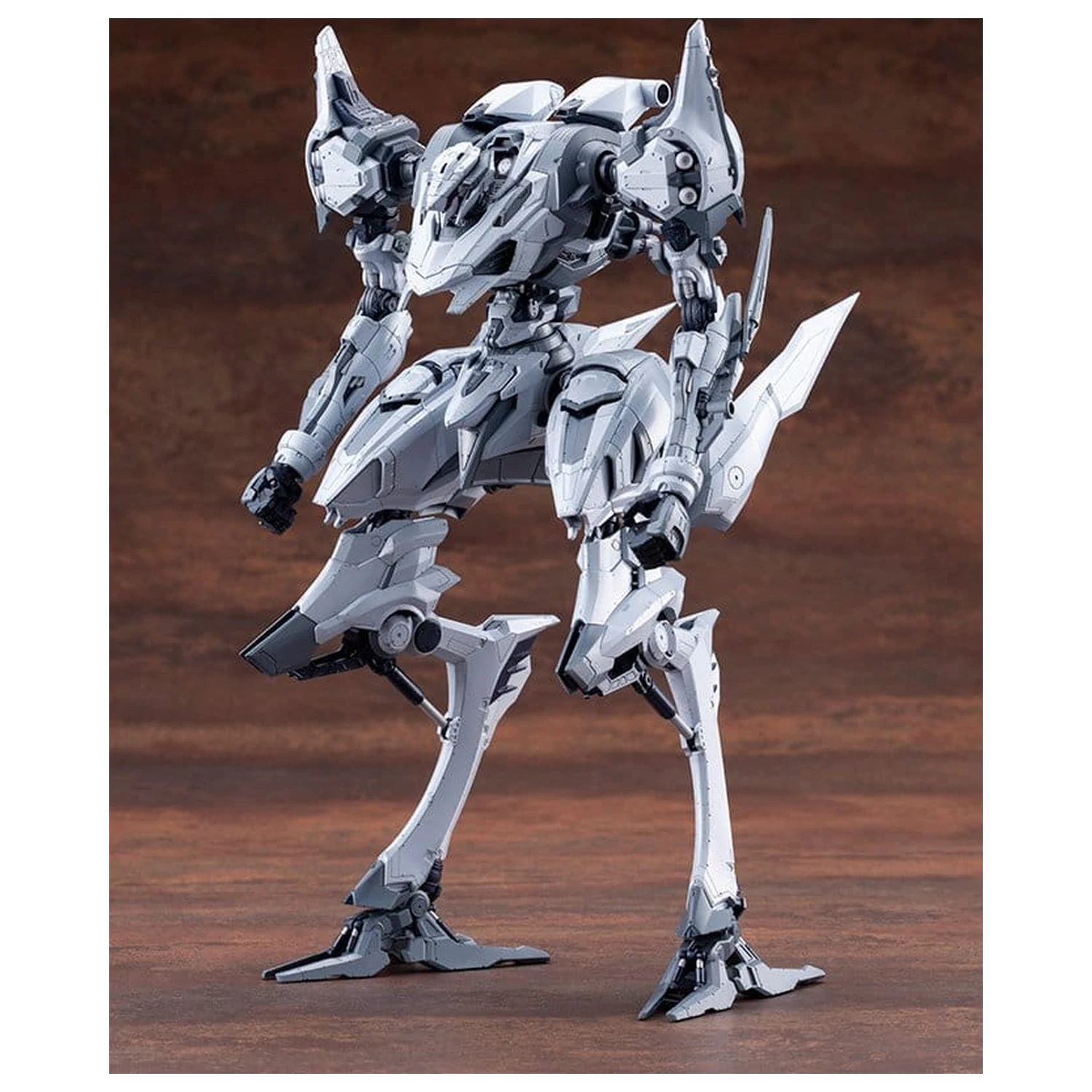 Armored Core V.I.O.S. plastični komplet modela Schneider Nachtreihe/40E tip za blisku borbu 27 cm fotografija proizvoda