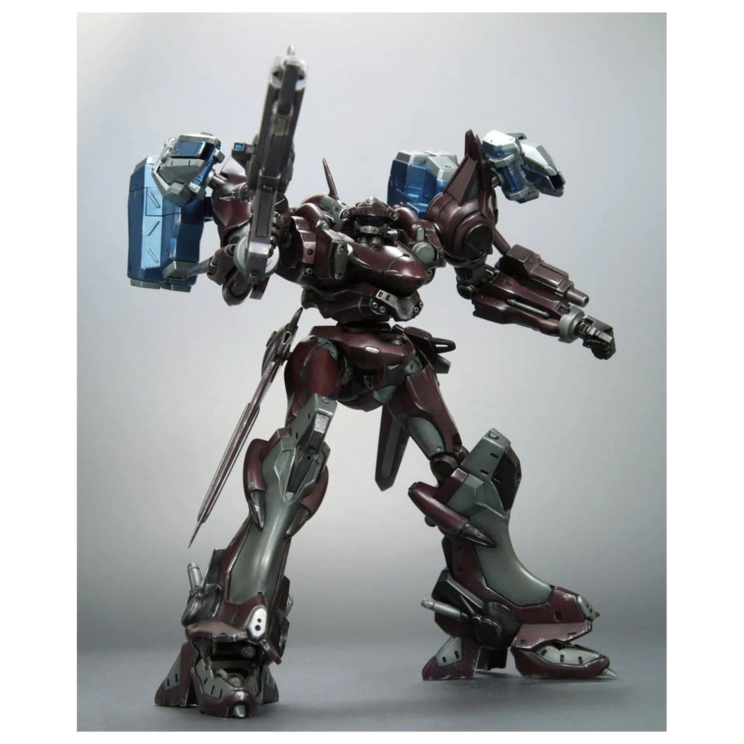 Armored Core V.I. (Variable Infinity) Series Plastični model kit 1/72 Mirage C02-Uranus 16 cm fotografija proizvoda