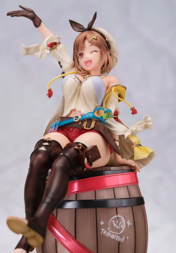 Atelier Ryza Ever Darkness & the Secret Hideout PVC Kip 1/7 Ryza Atelier Series 25th Anniversary ver. DX edition 25 cm fotografija proizvoda