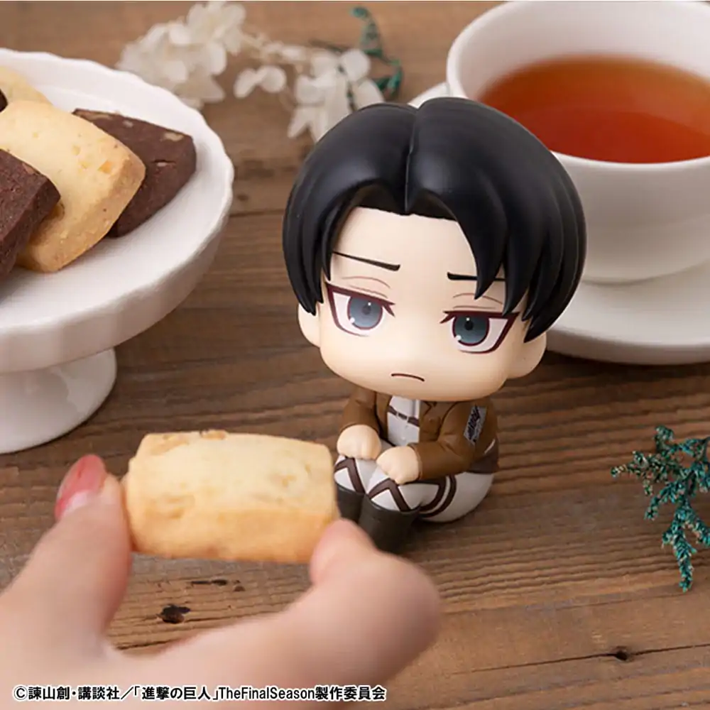 Attack on Titan Look Up PVC Kip Levi 11 cm fotografija proizvoda