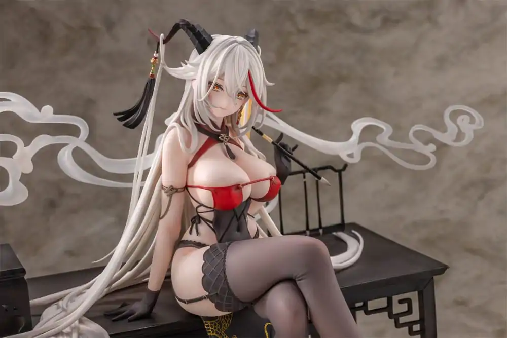 Azur Lane PVC Kip 1/6 Agir Golden Dragon Among Auspicious Clouds Ver. 22 cm fotografija proizvoda