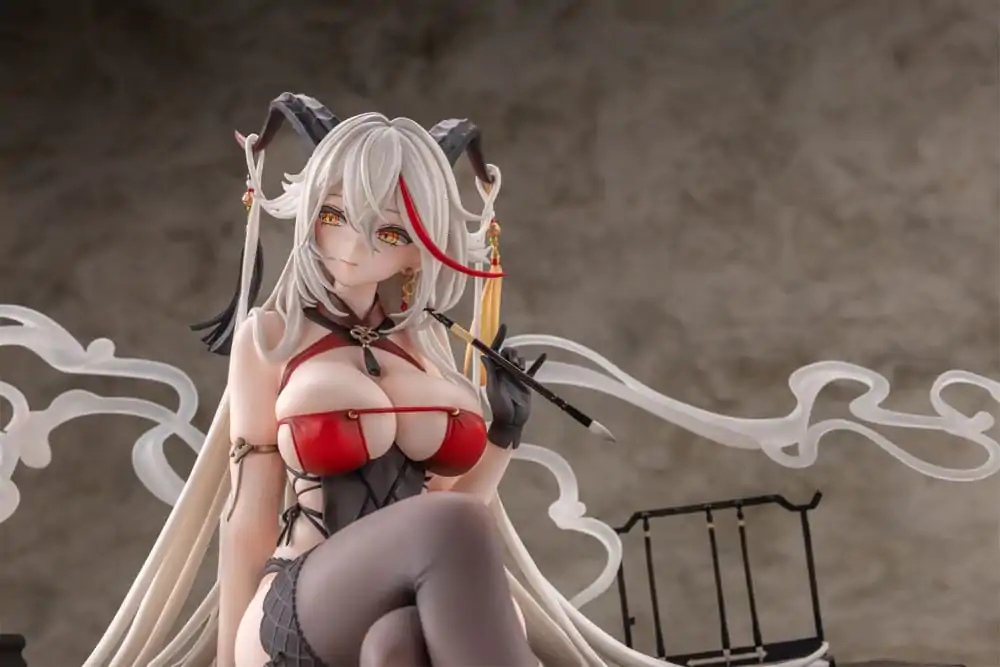 Azur Lane PVC Kip 1/6 Agir Golden Dragon Among Auspicious Clouds Ver. 22 cm fotografija proizvoda