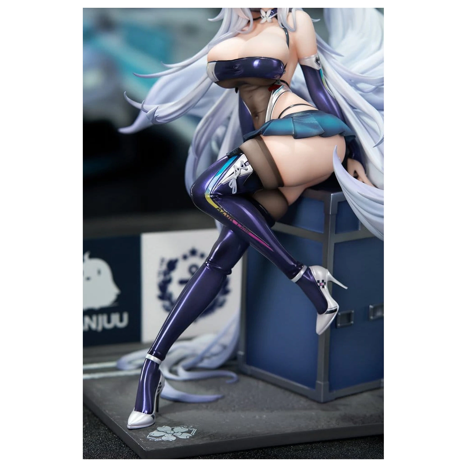 Azur Lane PVC figura 1/7 Shinano Moonlit Chrome Ver. Akrilno specijalno izdanje s postoljem za prikaz 25 cm fotografija proizvoda