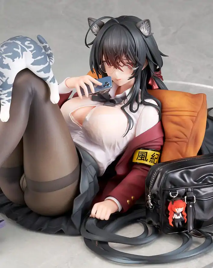 Azur Lane PVC Kip 1/7 Taiho Sweet Time After School Ver. 32 cm fotografija proizvoda