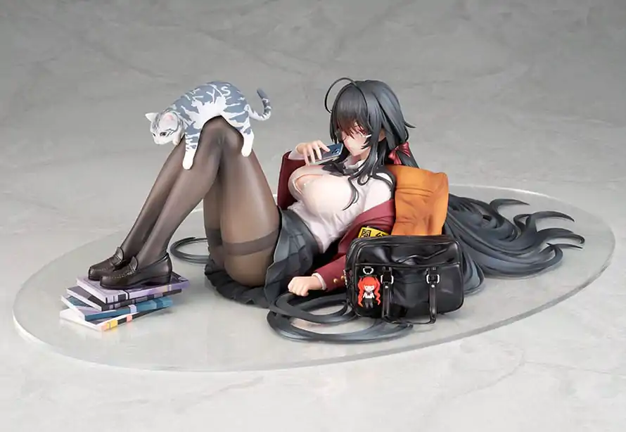 Azur Lane PVC Kip 1/7 Taiho Sweet Time After School Ver. 32 cm fotografija proizvoda