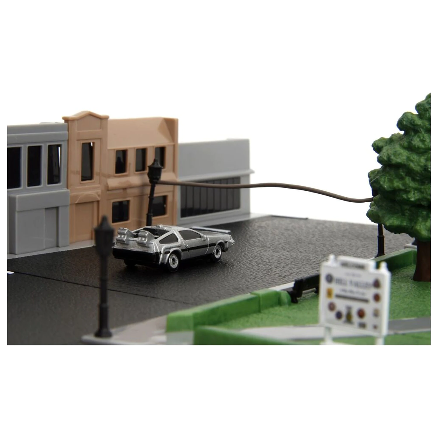 Back To The Future Hill Valley Courthouse Square replika diorame fotografija proizvoda