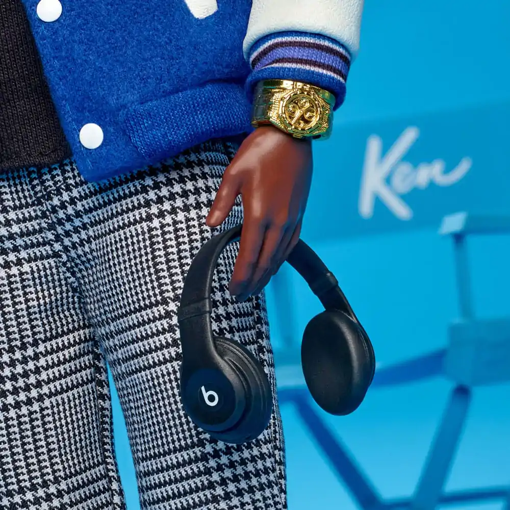Barbie Signature lutka Fashion Kenbassador Lebron James fotografija proizvoda