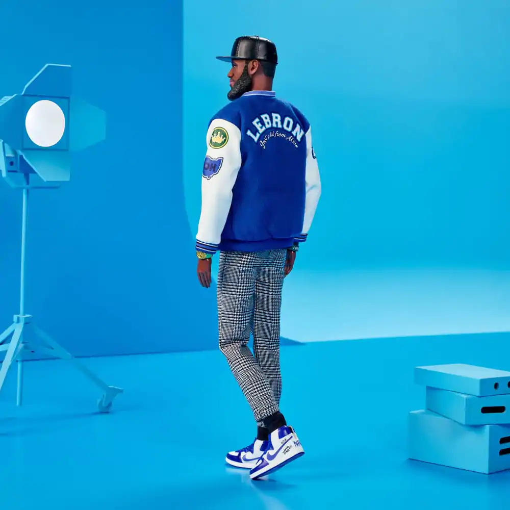 Barbie Signature lutka Fashion Kenbassador Lebron James fotografija proizvoda