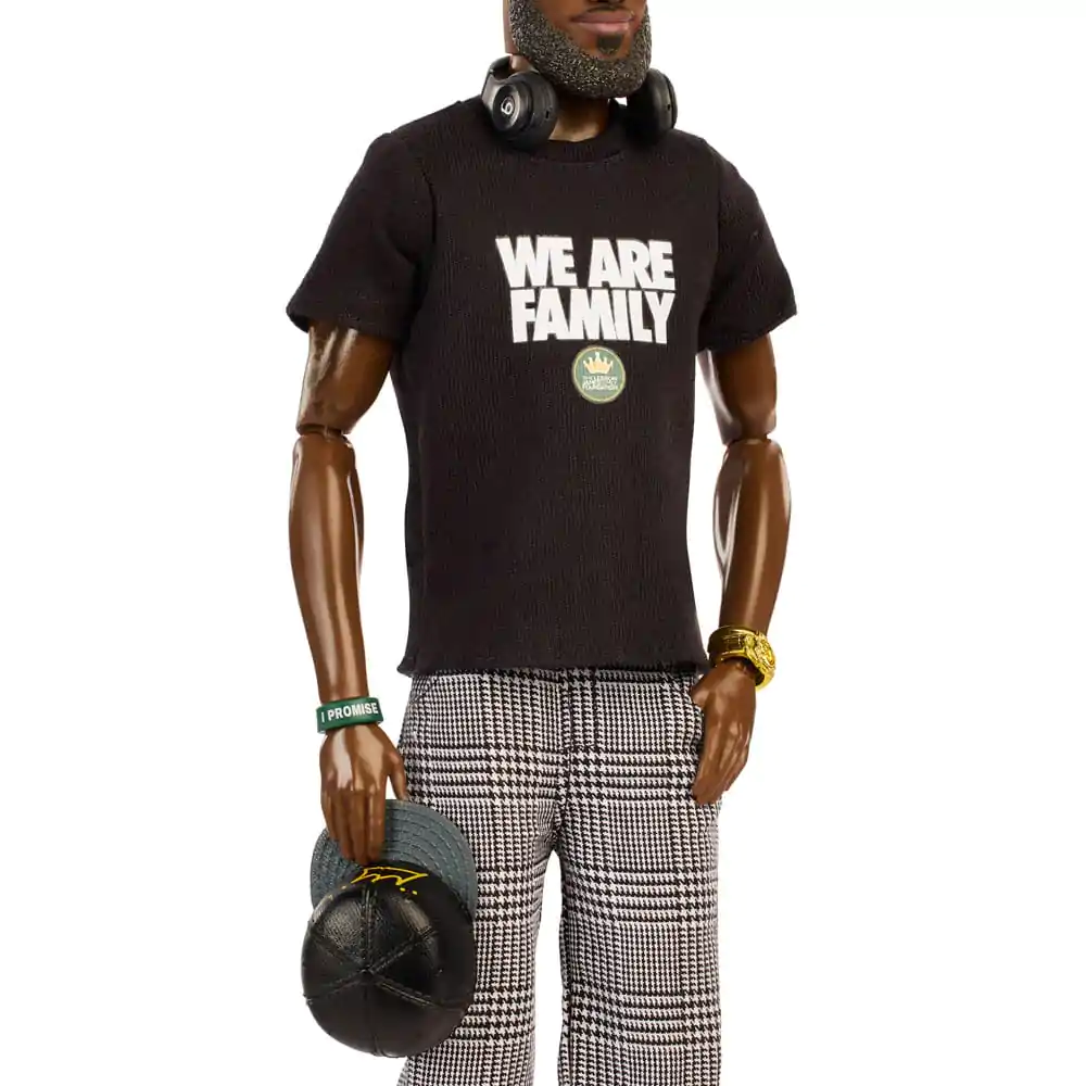 Barbie Signature lutka Fashion Kenbassador Lebron James fotografija proizvoda