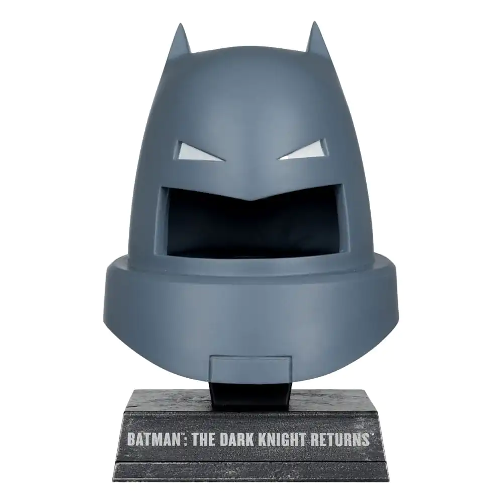 Batman DC Direct Mini Replika 1/3 Armoured Batman Cowl (Dark Knight Returns) 18 cm fotografija proizvoda