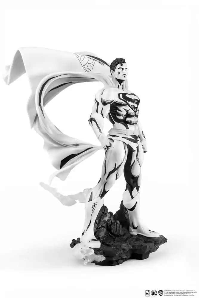 Batman PX PVC Kip 1/8 SDCC 2024 Superman Crno-bijela verzija 30 cm fotografija proizvoda