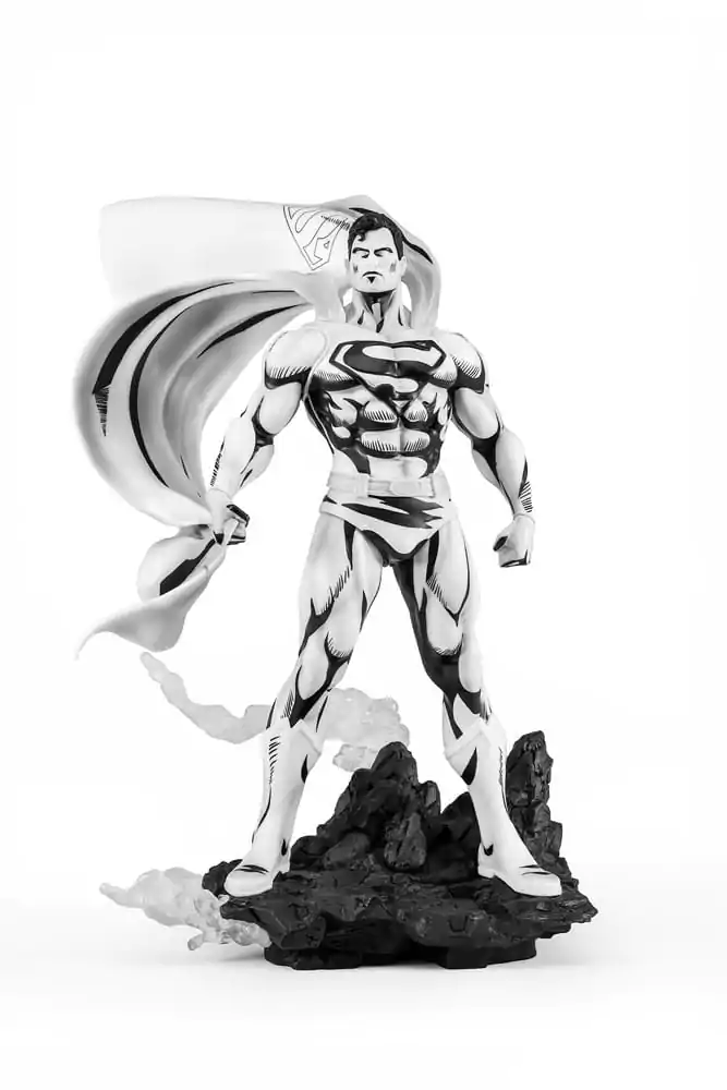 Batman PX PVC Kip 1/8 SDCC 2024 Superman Crno-bijela verzija 30 cm fotografija proizvoda