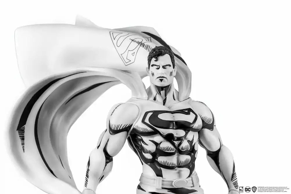 Batman PX PVC Kip 1/8 SDCC 2024 Superman Crno-bijela verzija 30 cm fotografija proizvoda