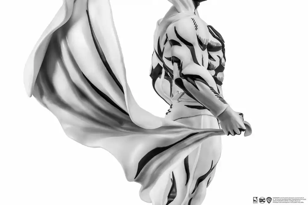 Batman PX PVC Kip 1/8 SDCC 2024 Superman Crno-bijela verzija 30 cm fotografija proizvoda