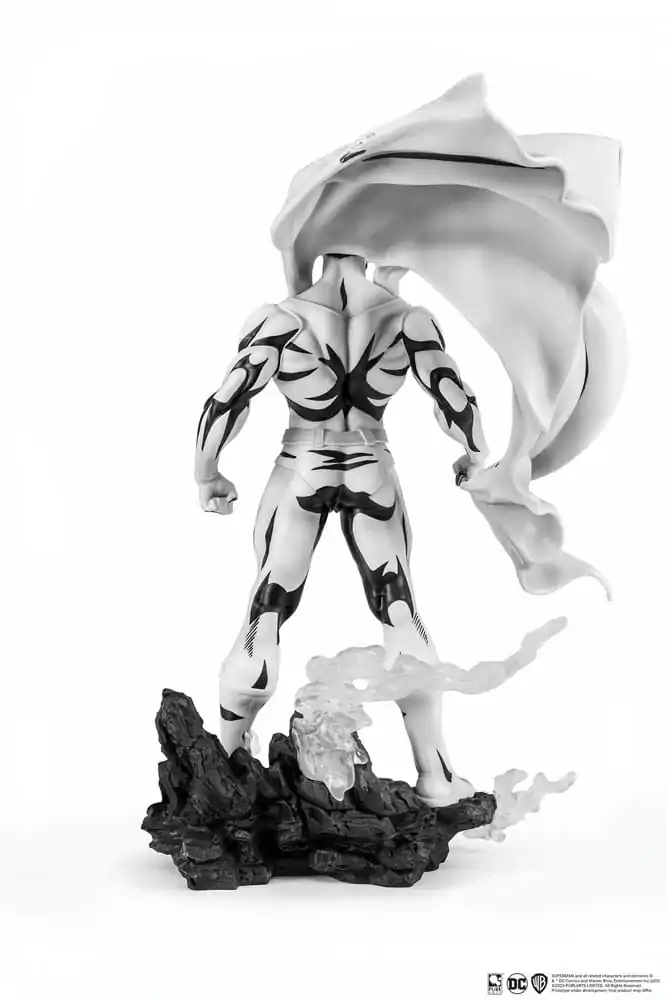Batman PX PVC Kip 1/8 SDCC 2024 Superman Crno-bijela verzija 30 cm fotografija proizvoda