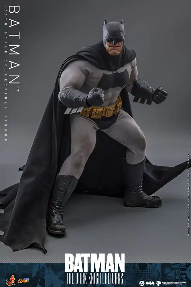 Batman: The Dark Knight Returns Comic Masterpiece akcijska figura 1/6 Batman 32 cm fotografija proizvoda