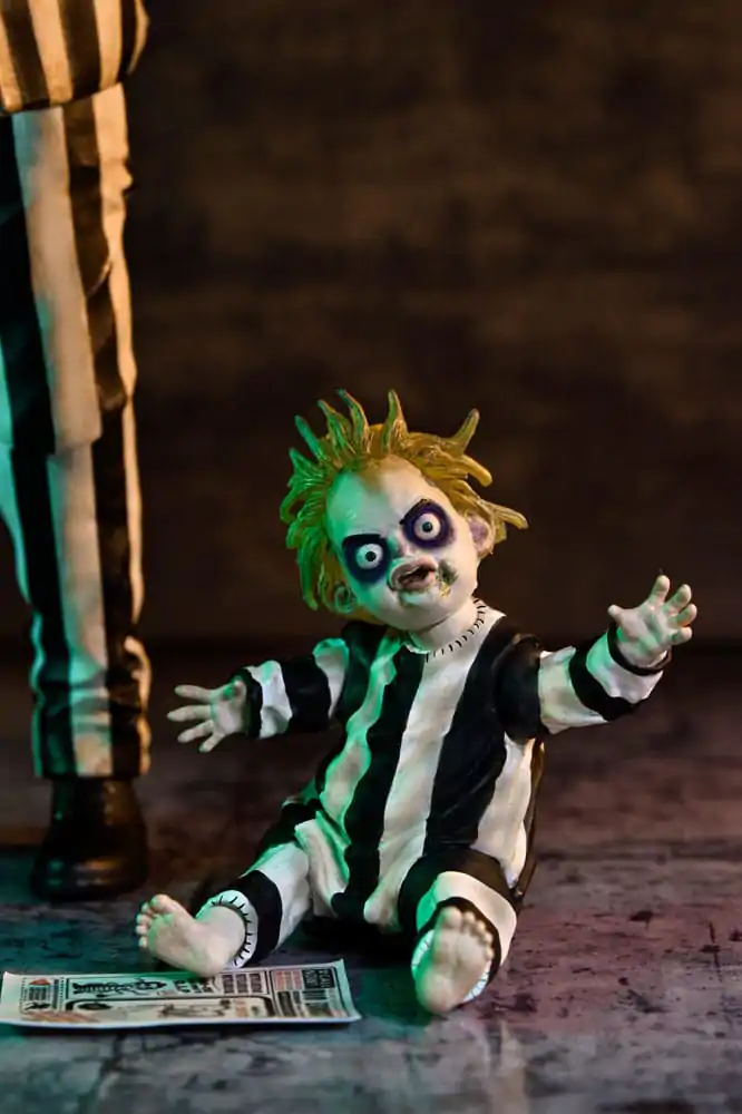 Beetlejuice Beetlejuice akcijska figura 7 Scale Ultimate Striped Suit Beetlejuice 18 cm fotografija proizvoda