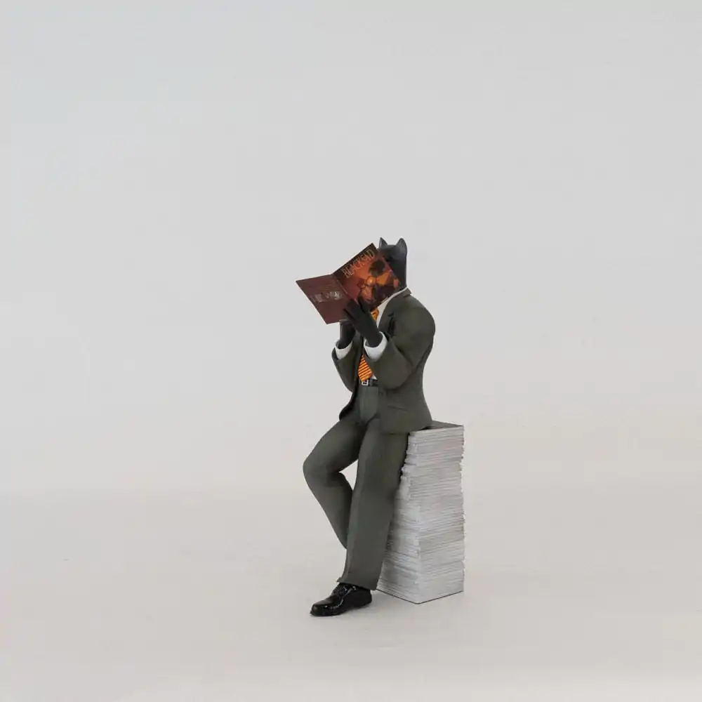 Blacksad: Blacksad na hrpi stripova figura fotografija proizvoda