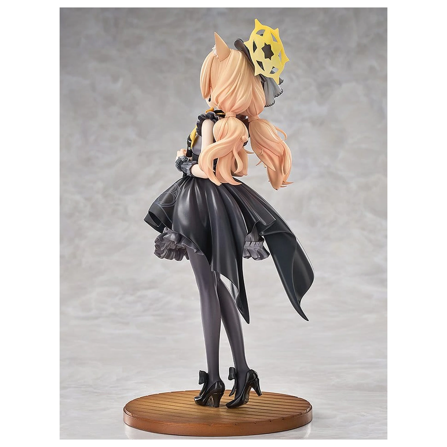 Blue Archive PVC statua 1/7 Mari (Idol): Memorial Lobby Ver. 24 cm fotografija proizvoda