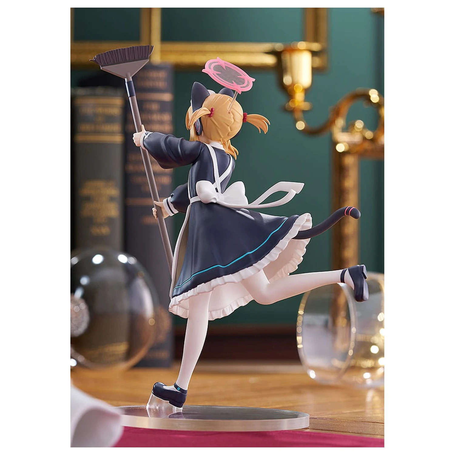 Blue Archive Pop Up Parade PVC kip Momoi (Maid) 17 cm fotografija proizvoda