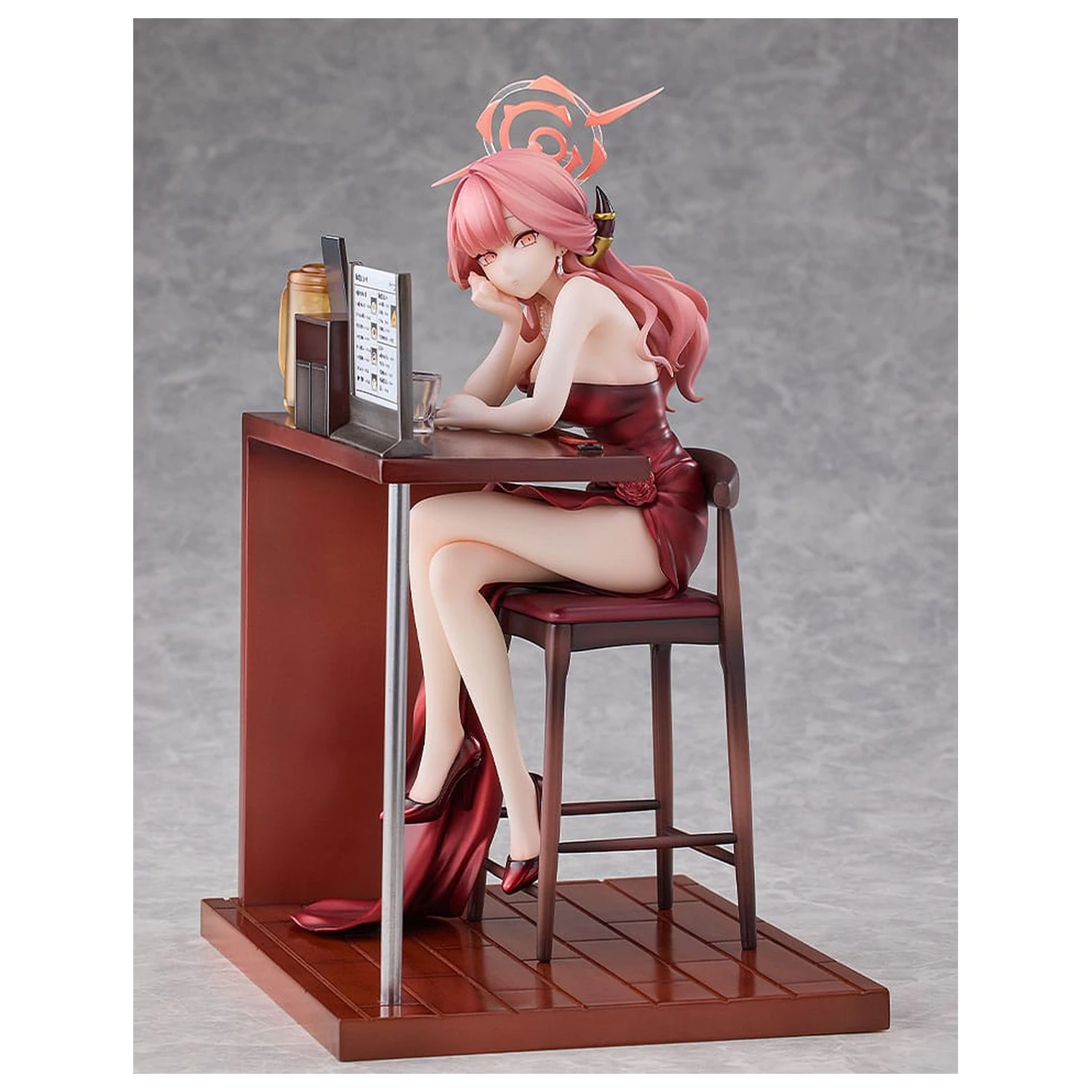 Blue Archive PVC Statua 1/7 Aru (Dress): Memorial Lobby Ver. 23 cm fotografija proizvoda