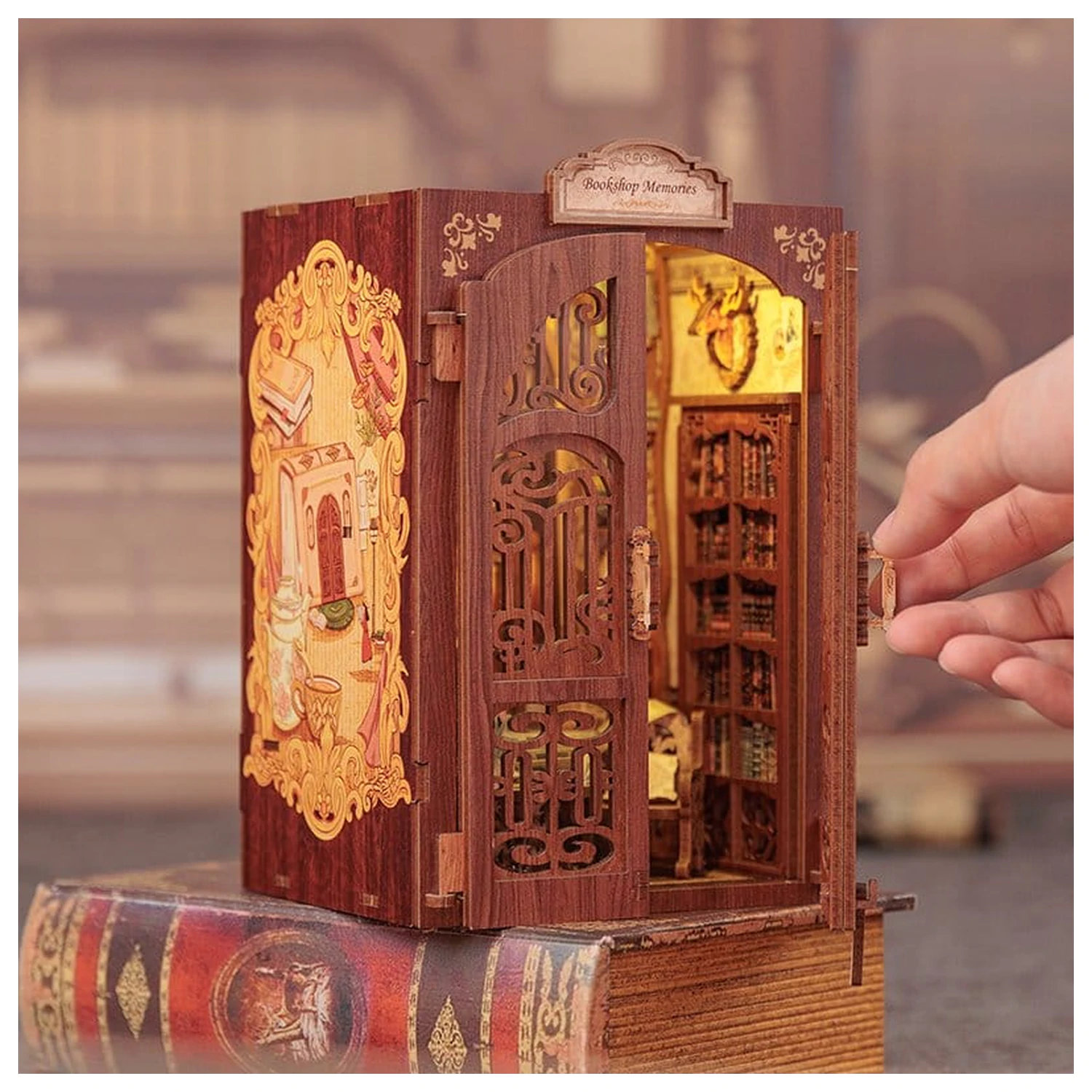 Book Nook Bookshop Memories 17 x 10 cm fotografija proizvoda